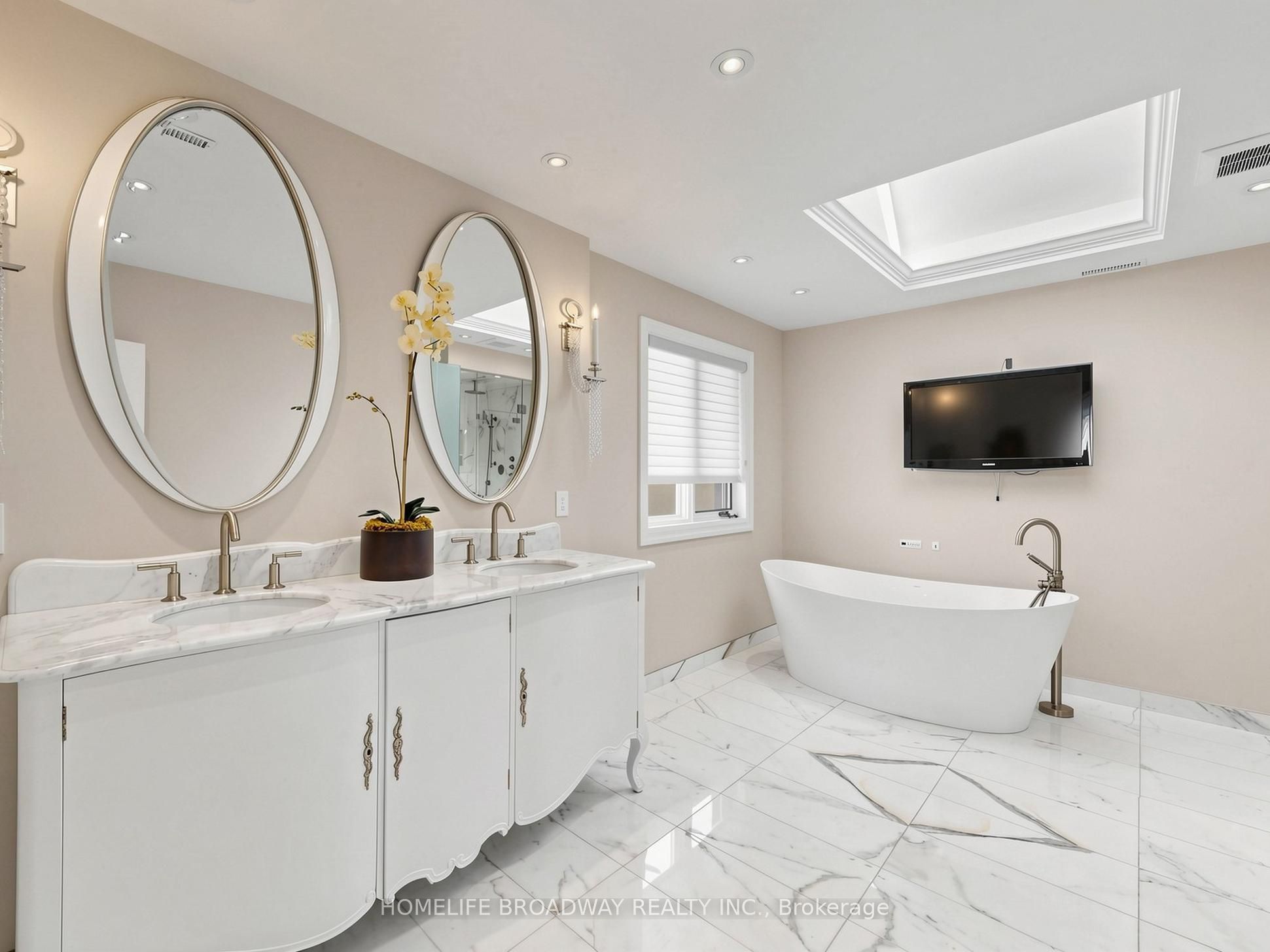 149 Dunvegan Road Property Photo 24