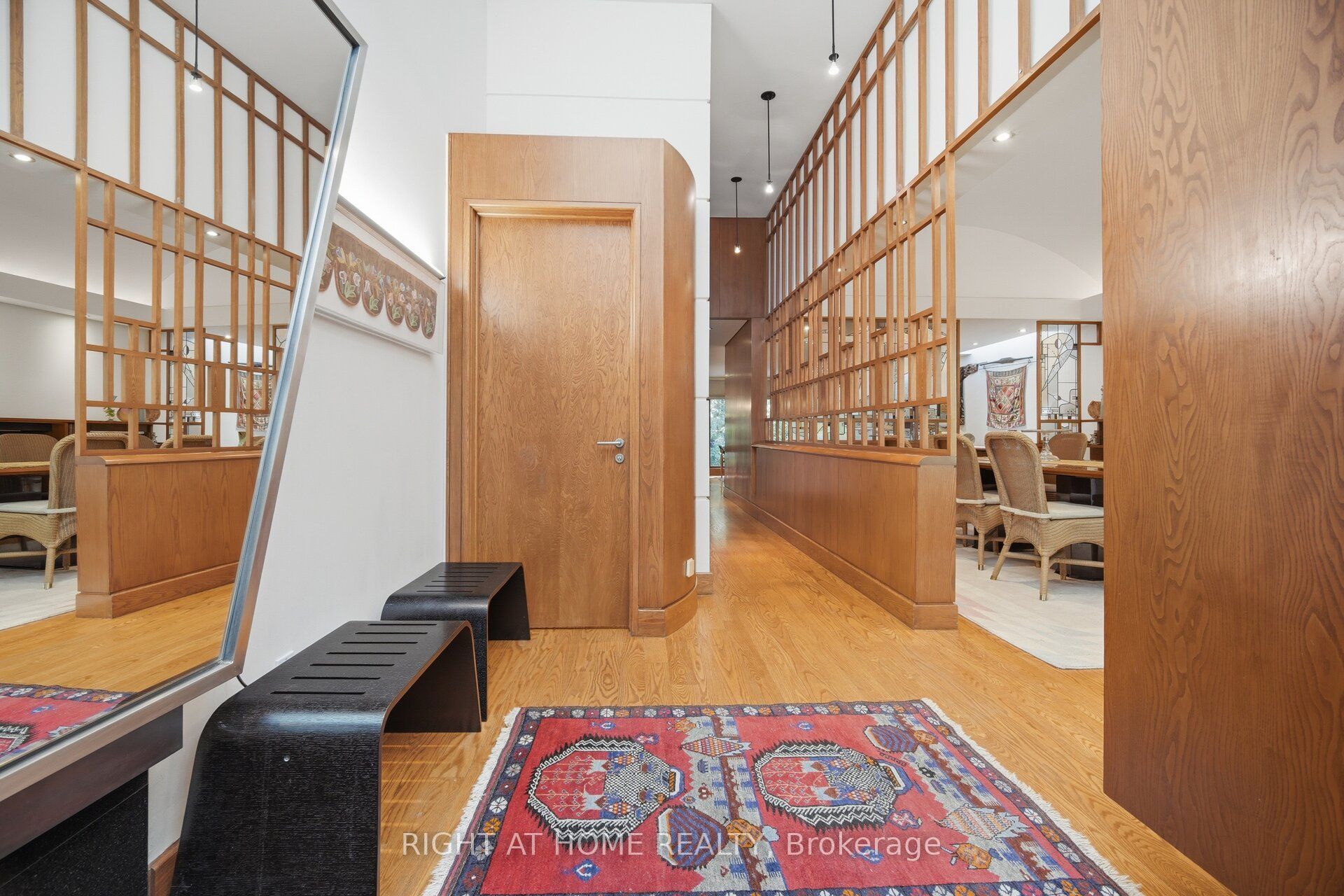 9 Saguenay Avenue Property Photo 6