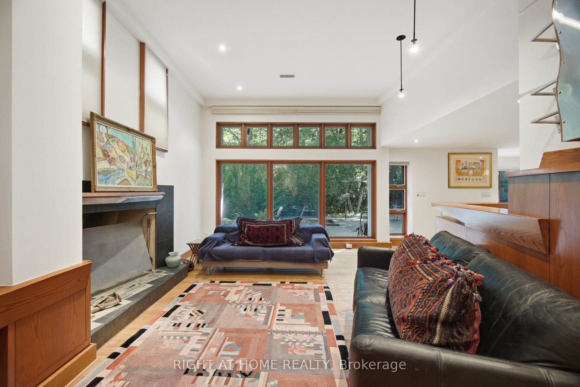 9 Saguenay Avenue Property Photo 33