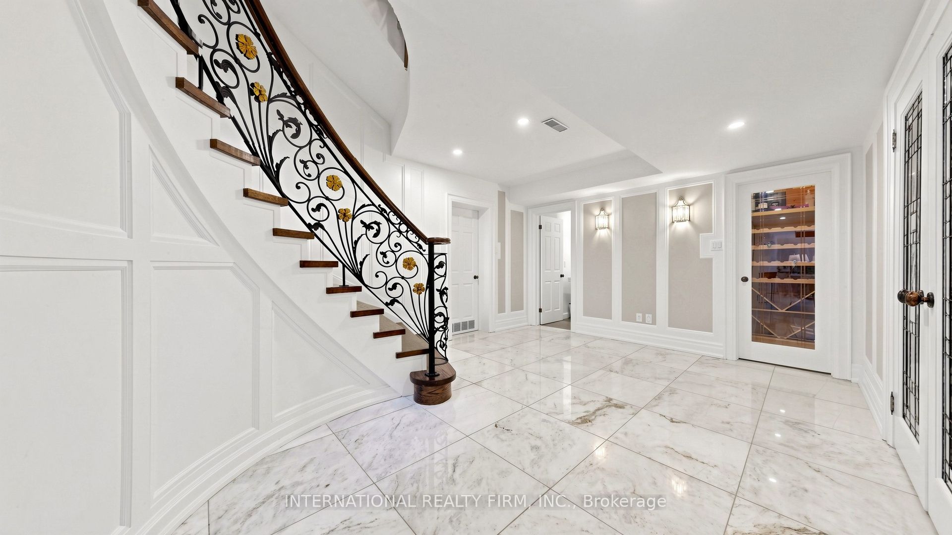 6 Penwood Crescent Property Photo 22