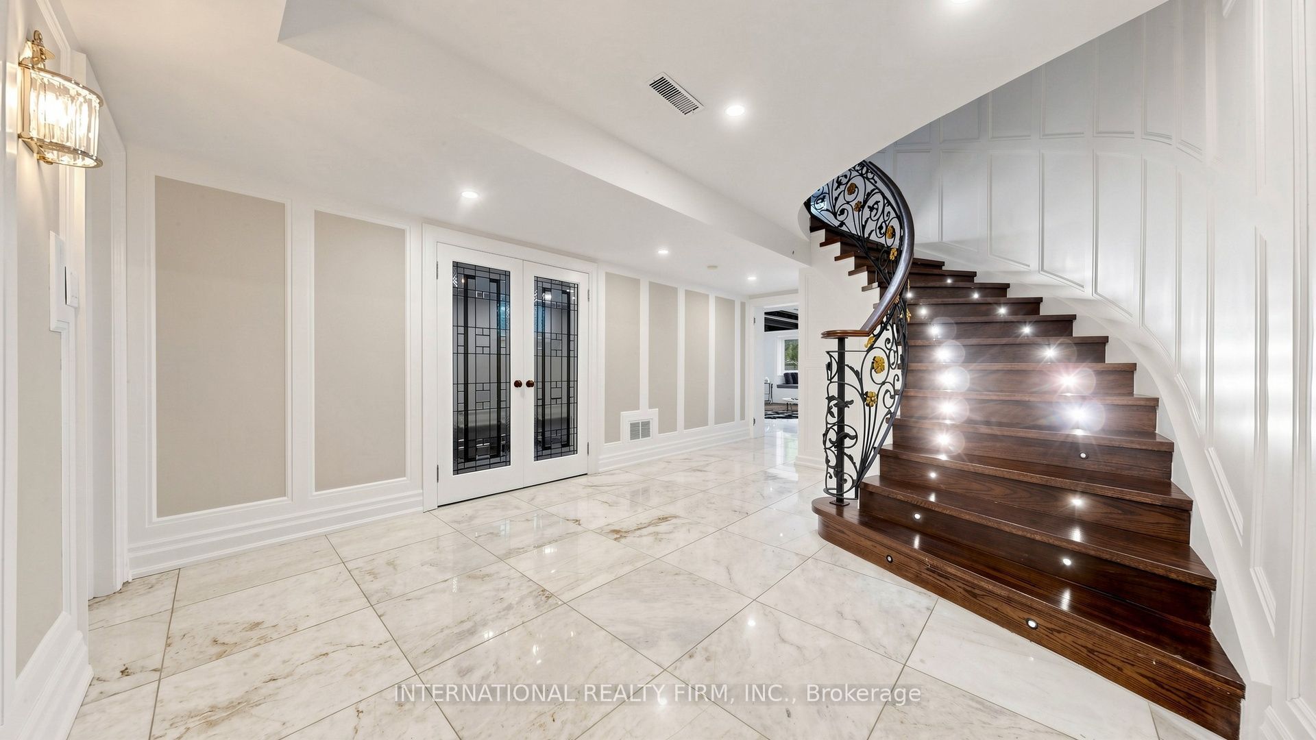6 Penwood Crescent Property Photo 23