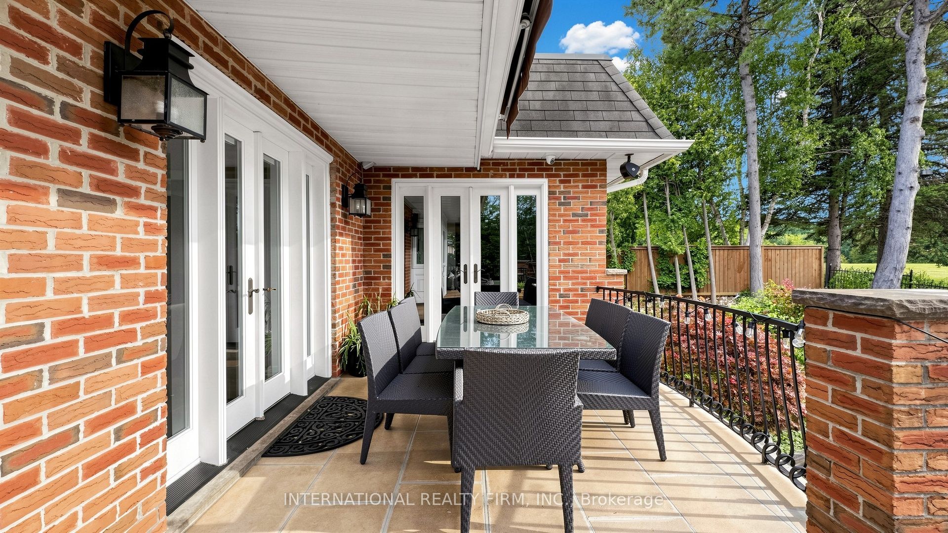 6 Penwood Crescent Property Photo 33