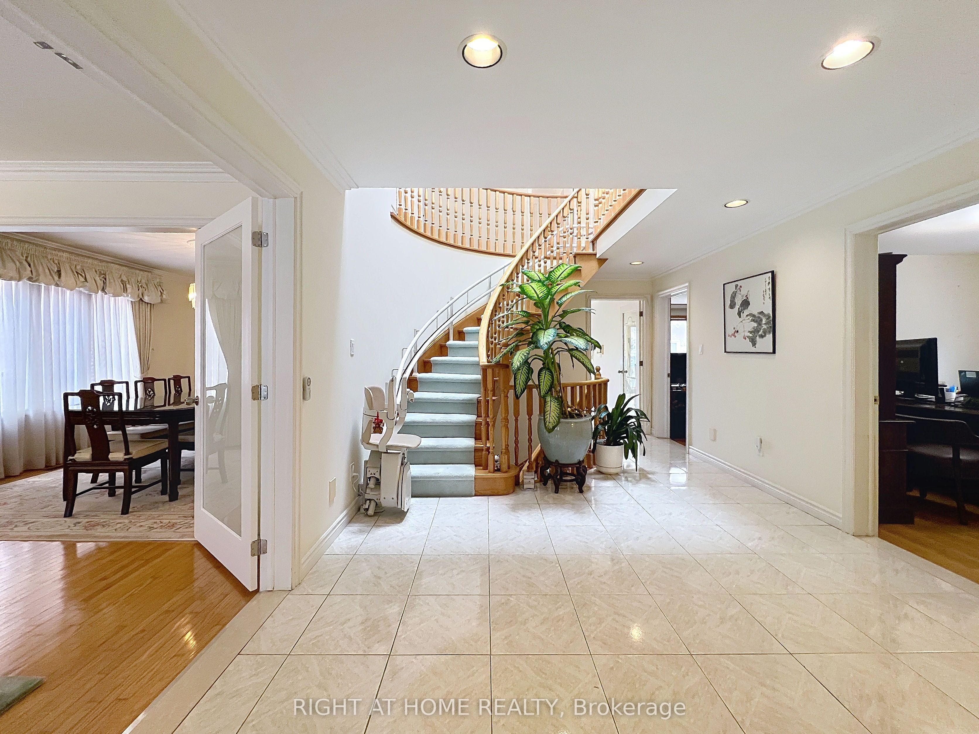 150 Holmes Avenue Property Photo 10