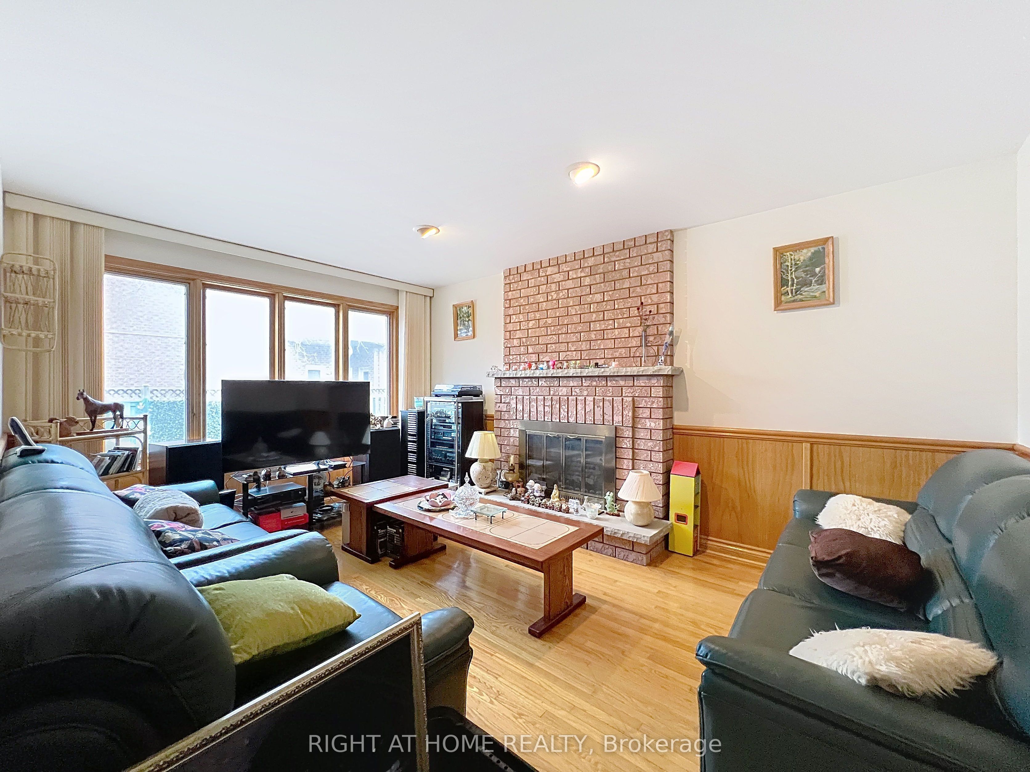 150 Holmes Avenue Property Photo 14