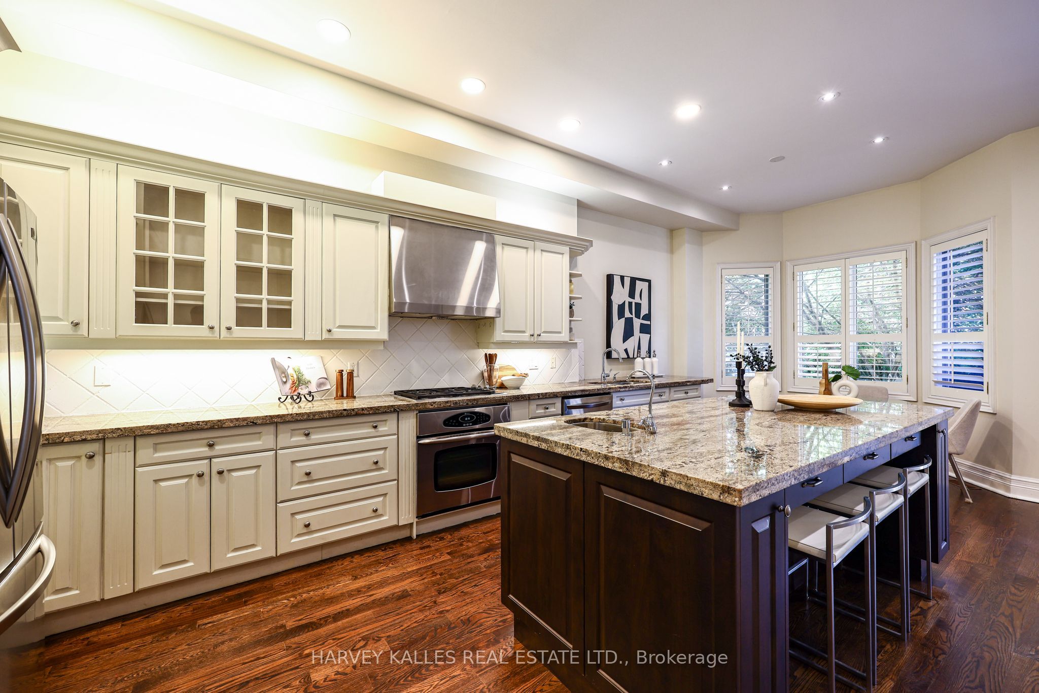 30 Walder Avenue Property Photo 15