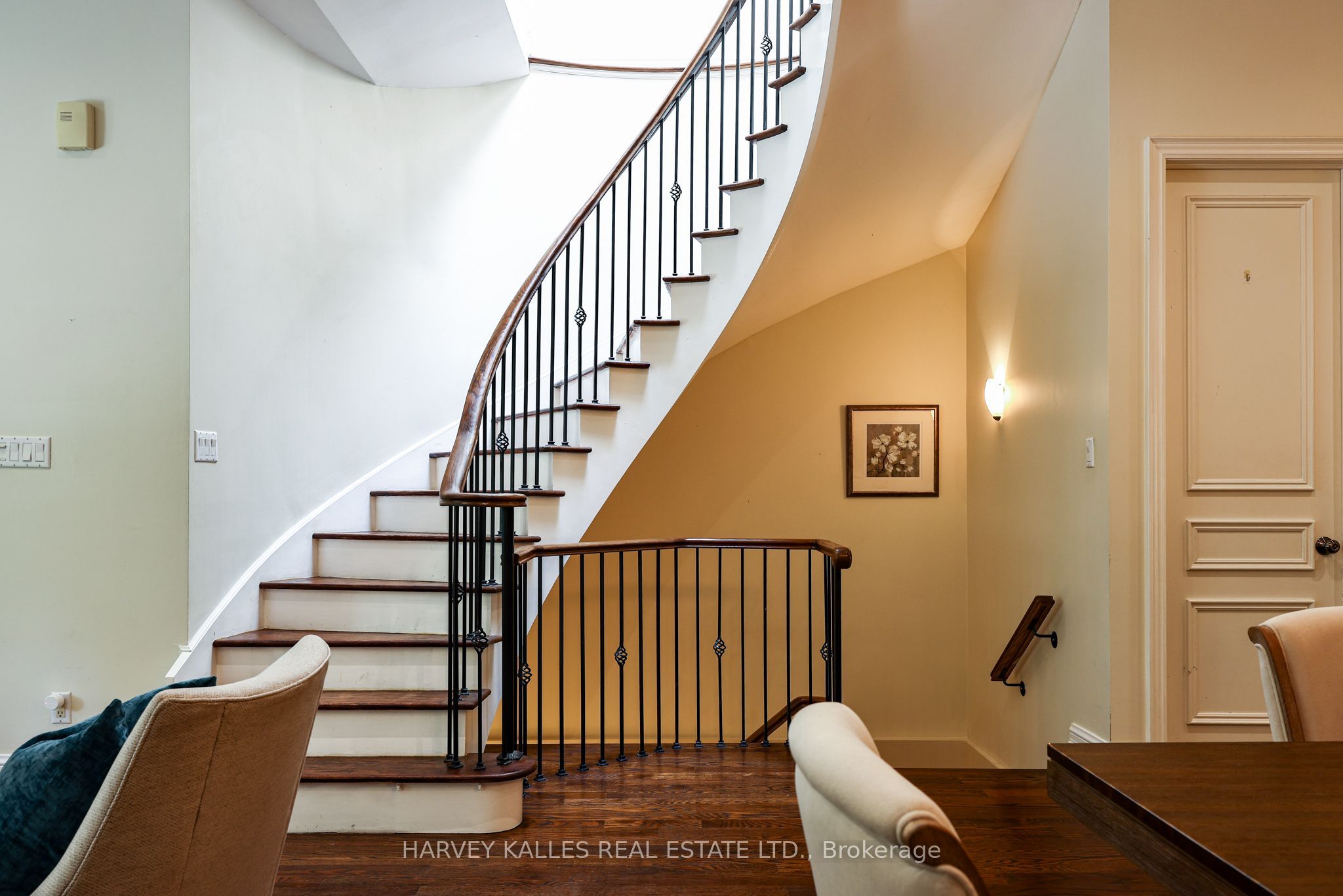 30 Walder Avenue Property Photo 24