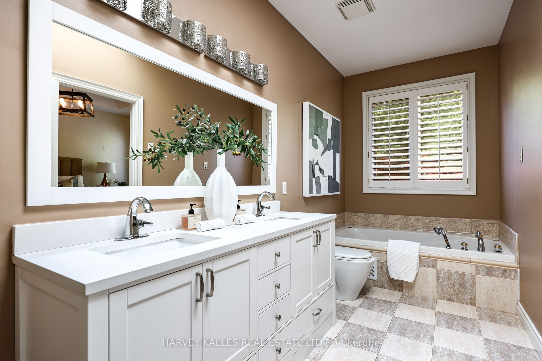 30 Walder Avenue Property Photo 29