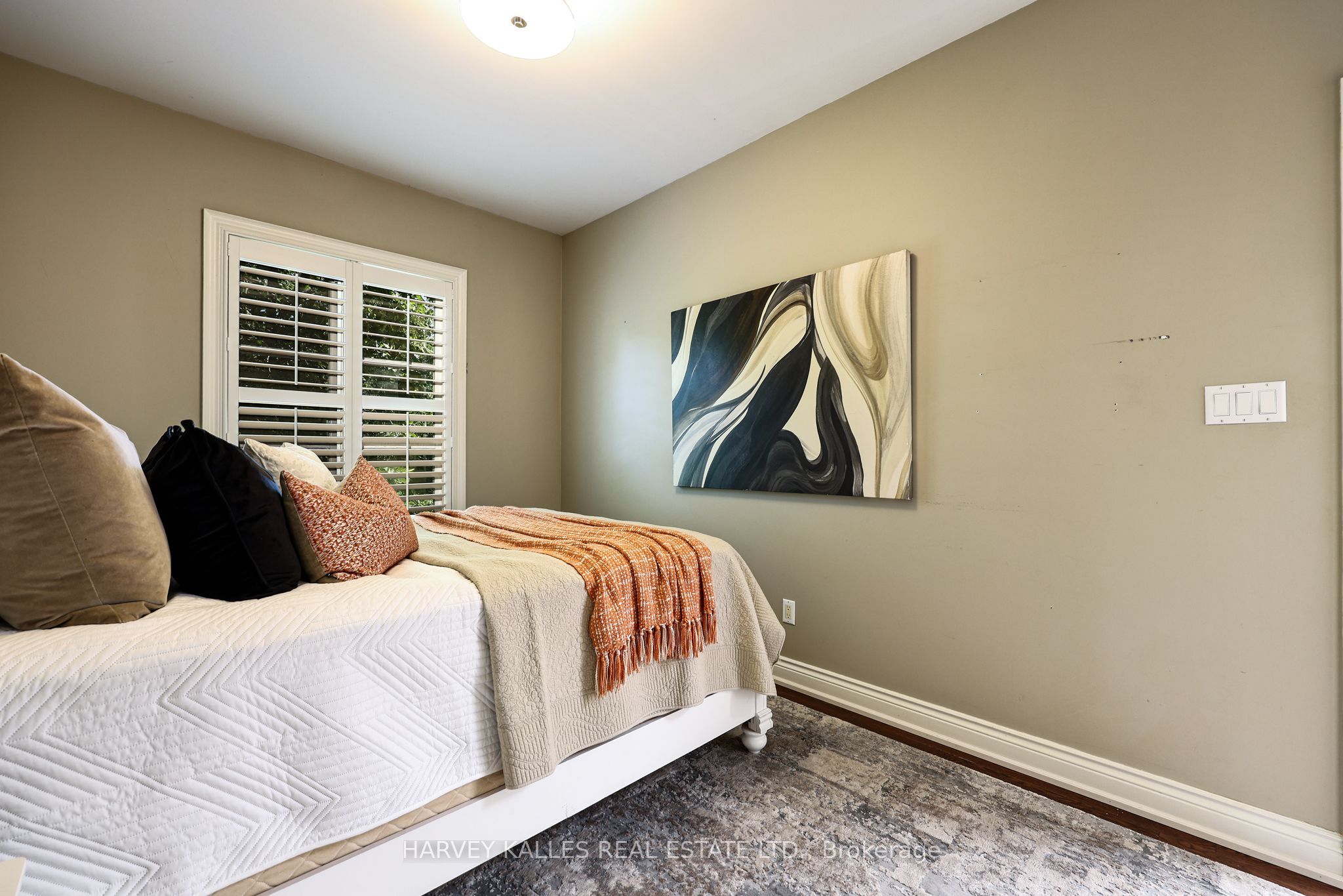 30 Walder Avenue Property Photo 34
