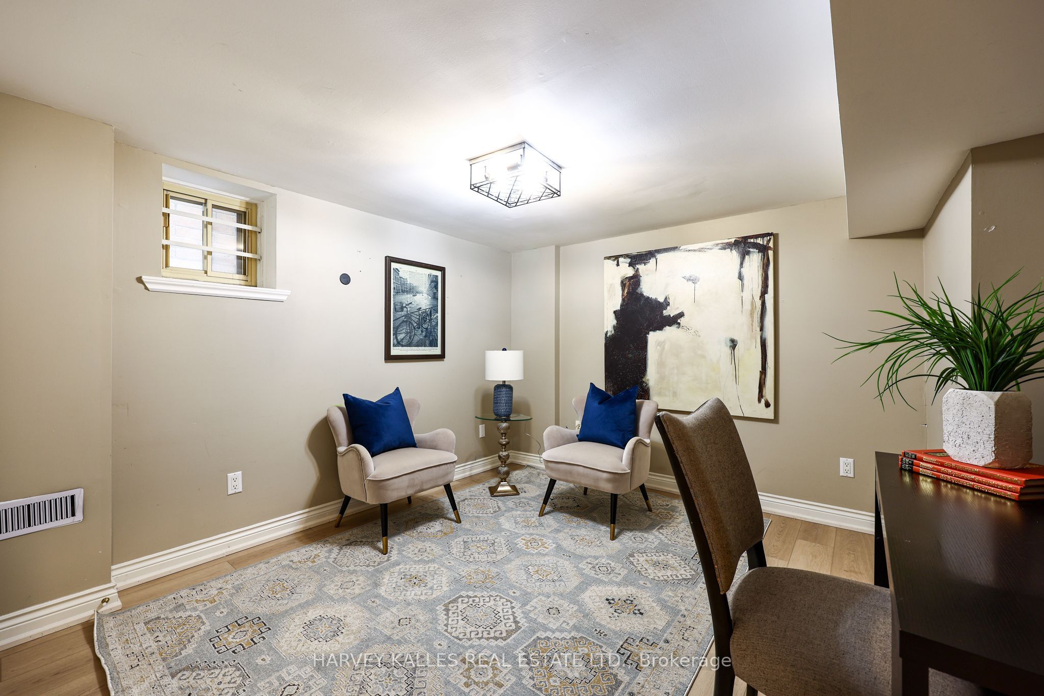 30 Walder Avenue Property Photo 41