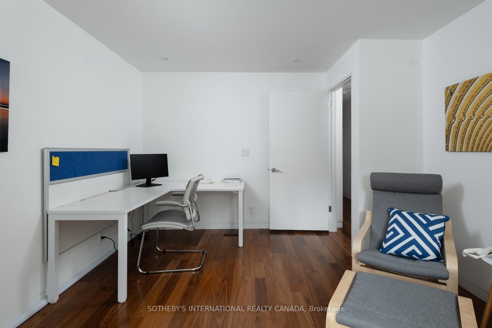 101 Scollard Street Second Floor Property Photo 13