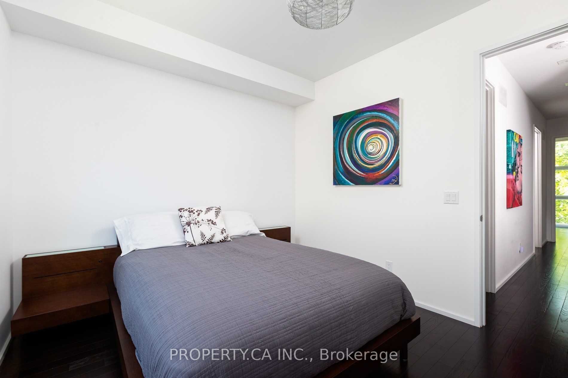 238 Manning Avenue Property Photo 14