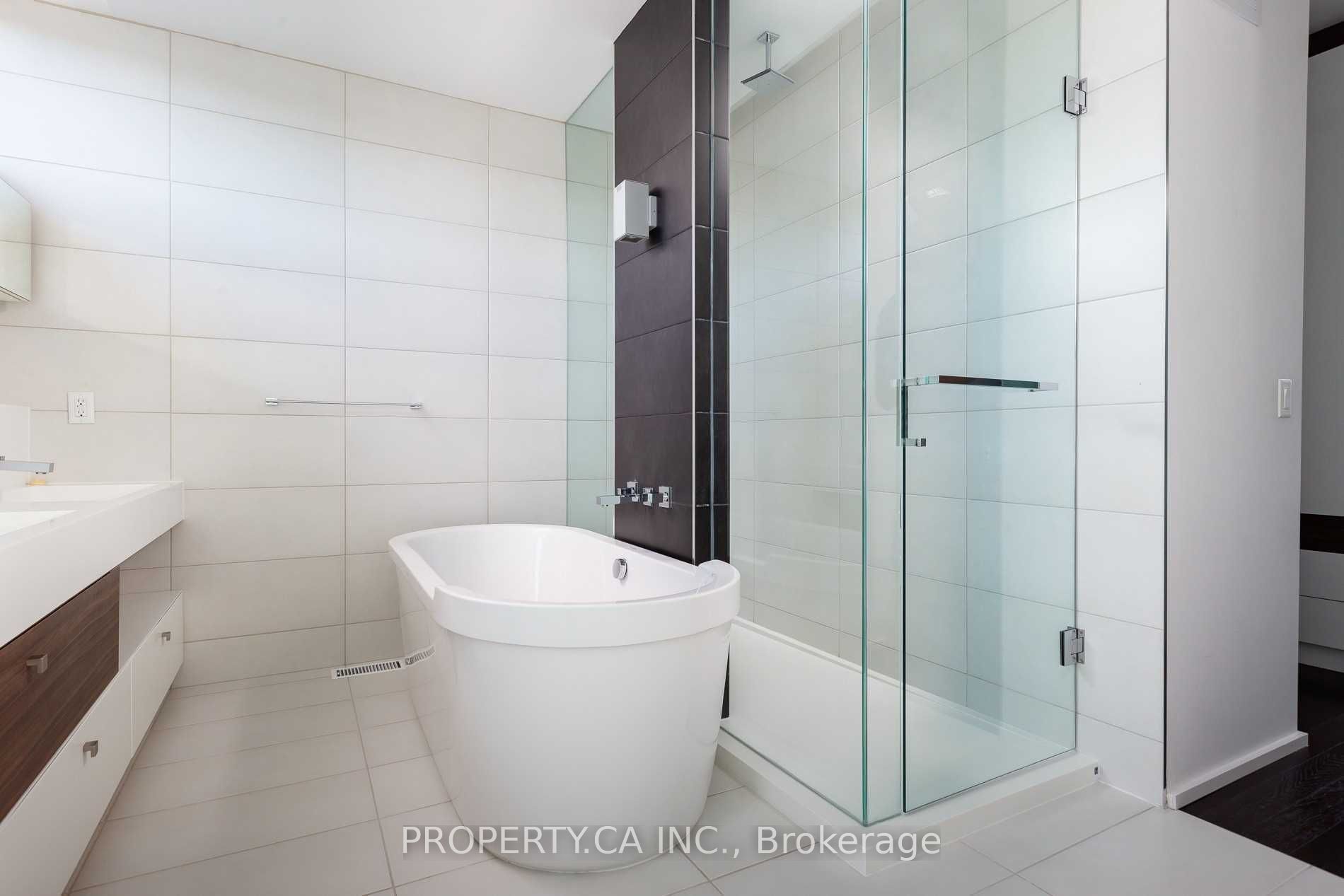 238 Manning Avenue Property Photo 25