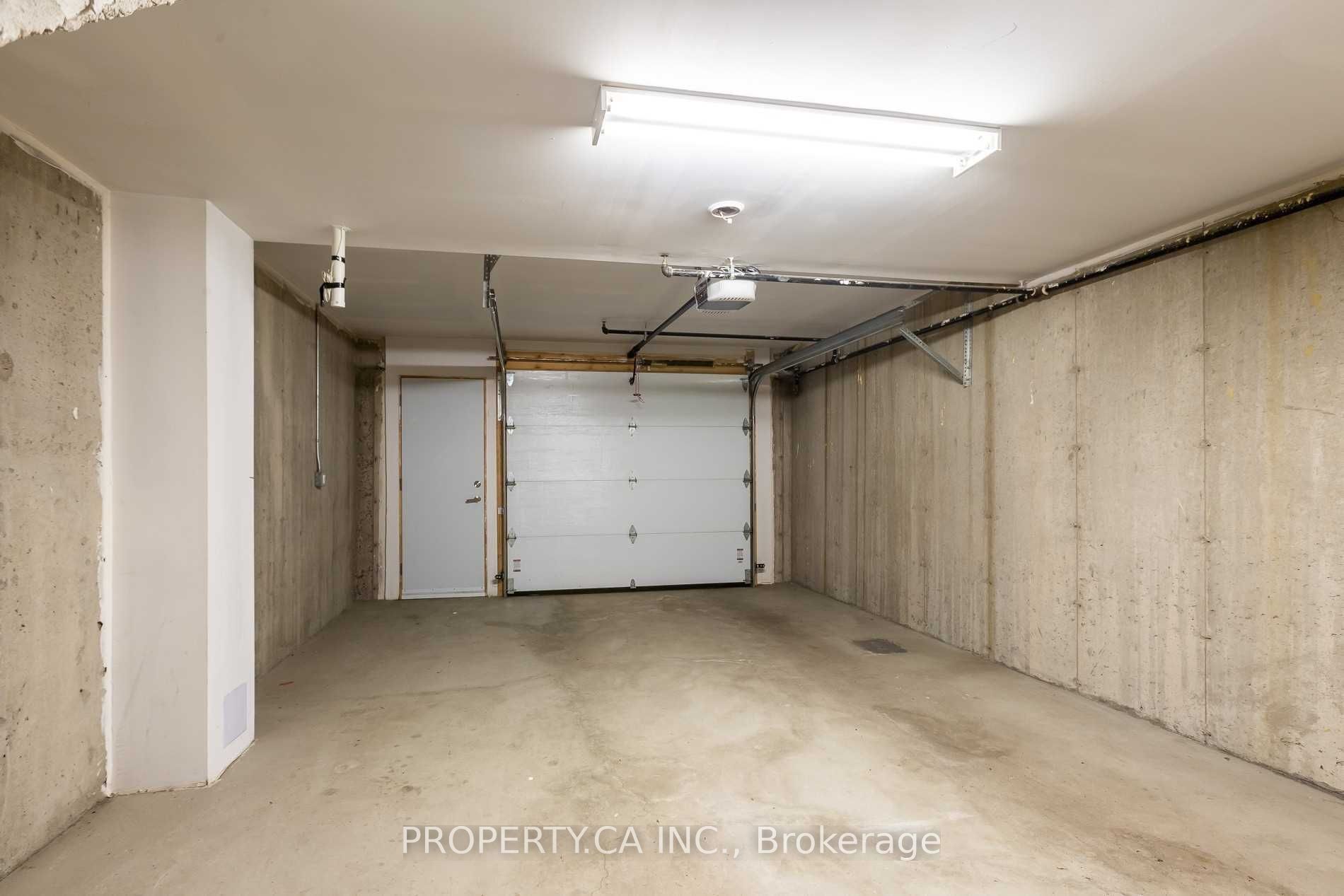 238 Manning Avenue Property Photo 36