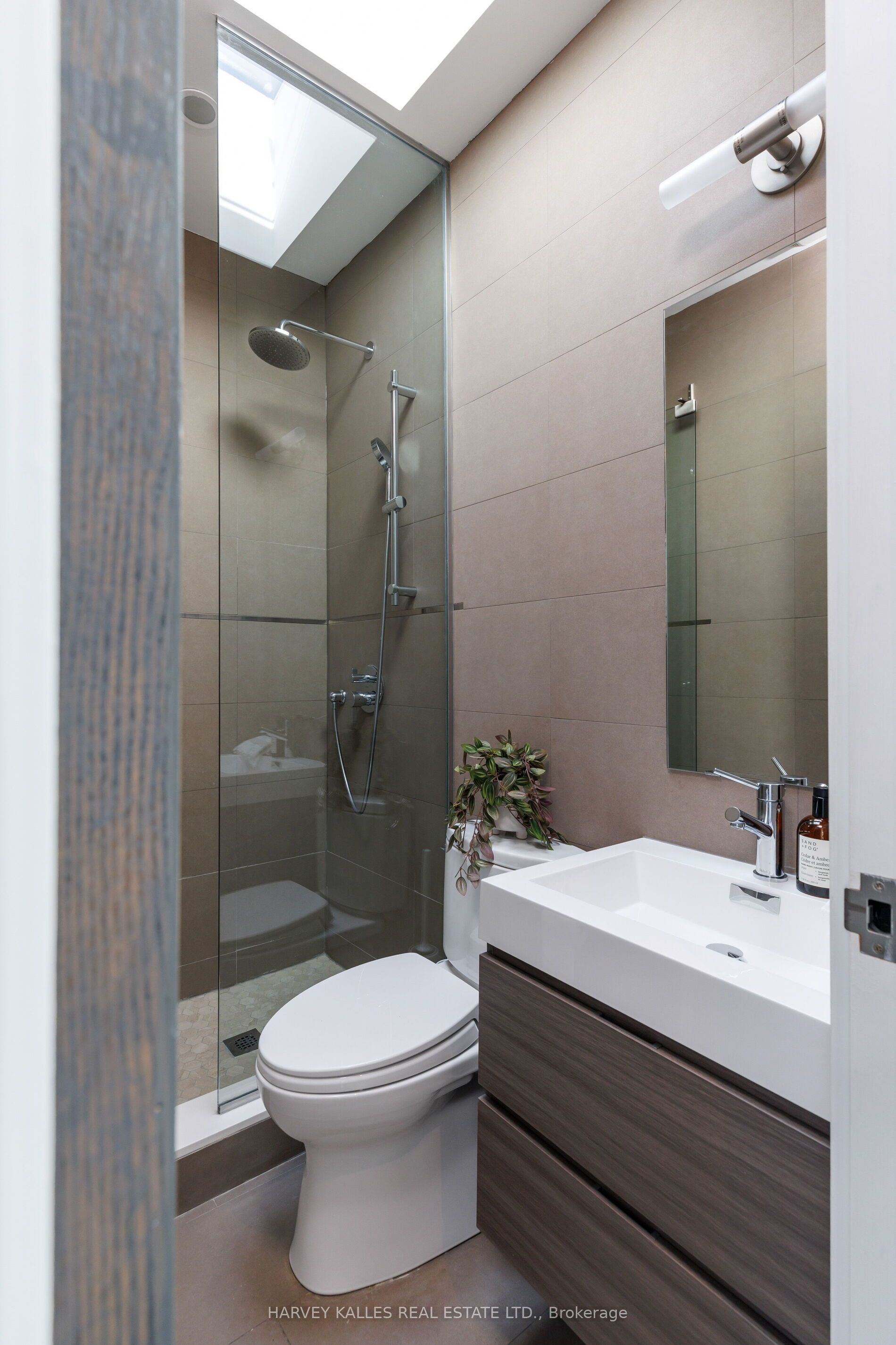128 Montgomery Avenue Property Photo 31