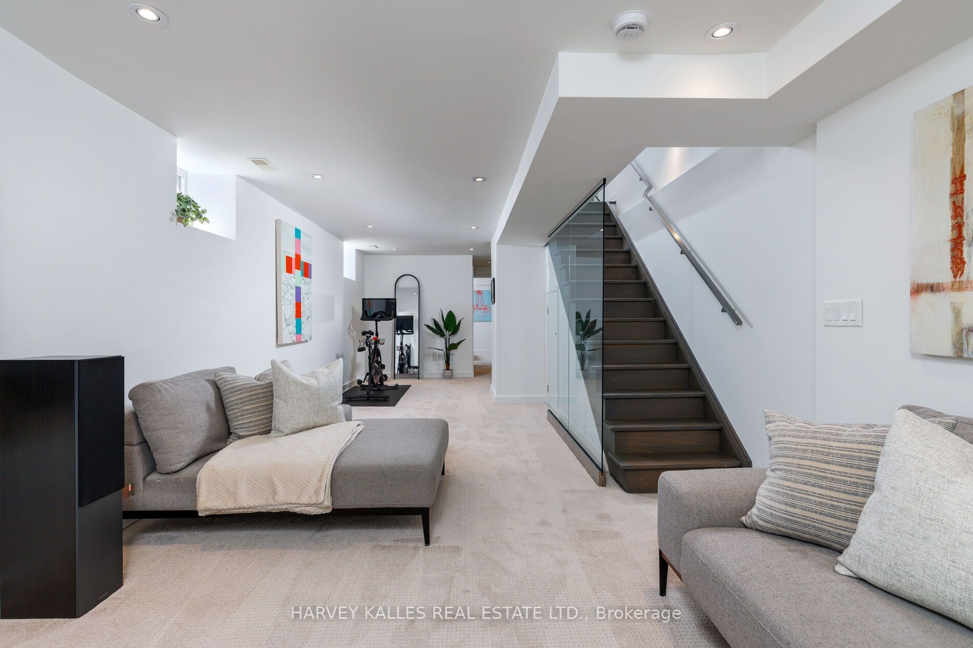 128 Montgomery Avenue Property Photo 34