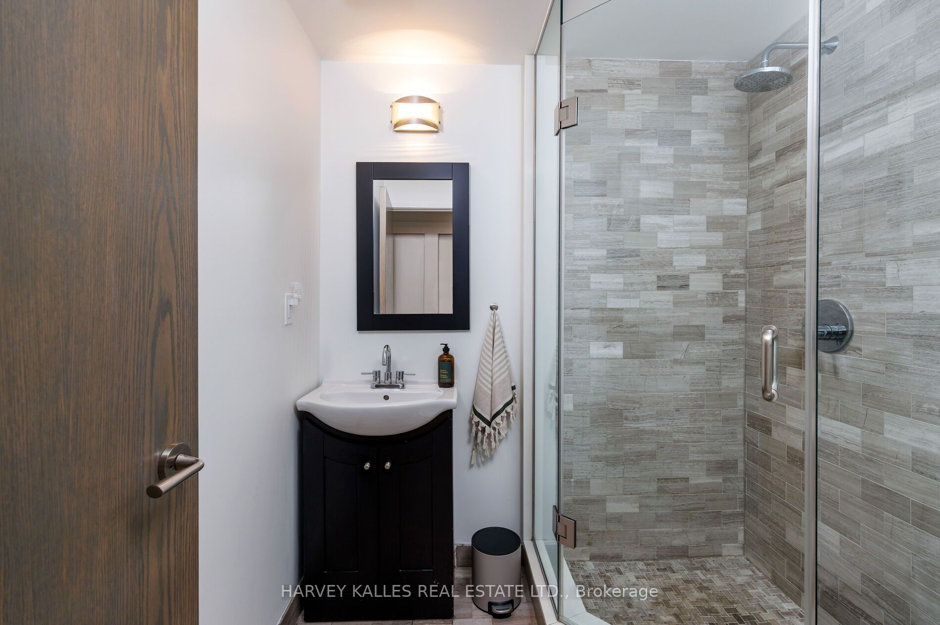 128 Montgomery Avenue Property Photo 37