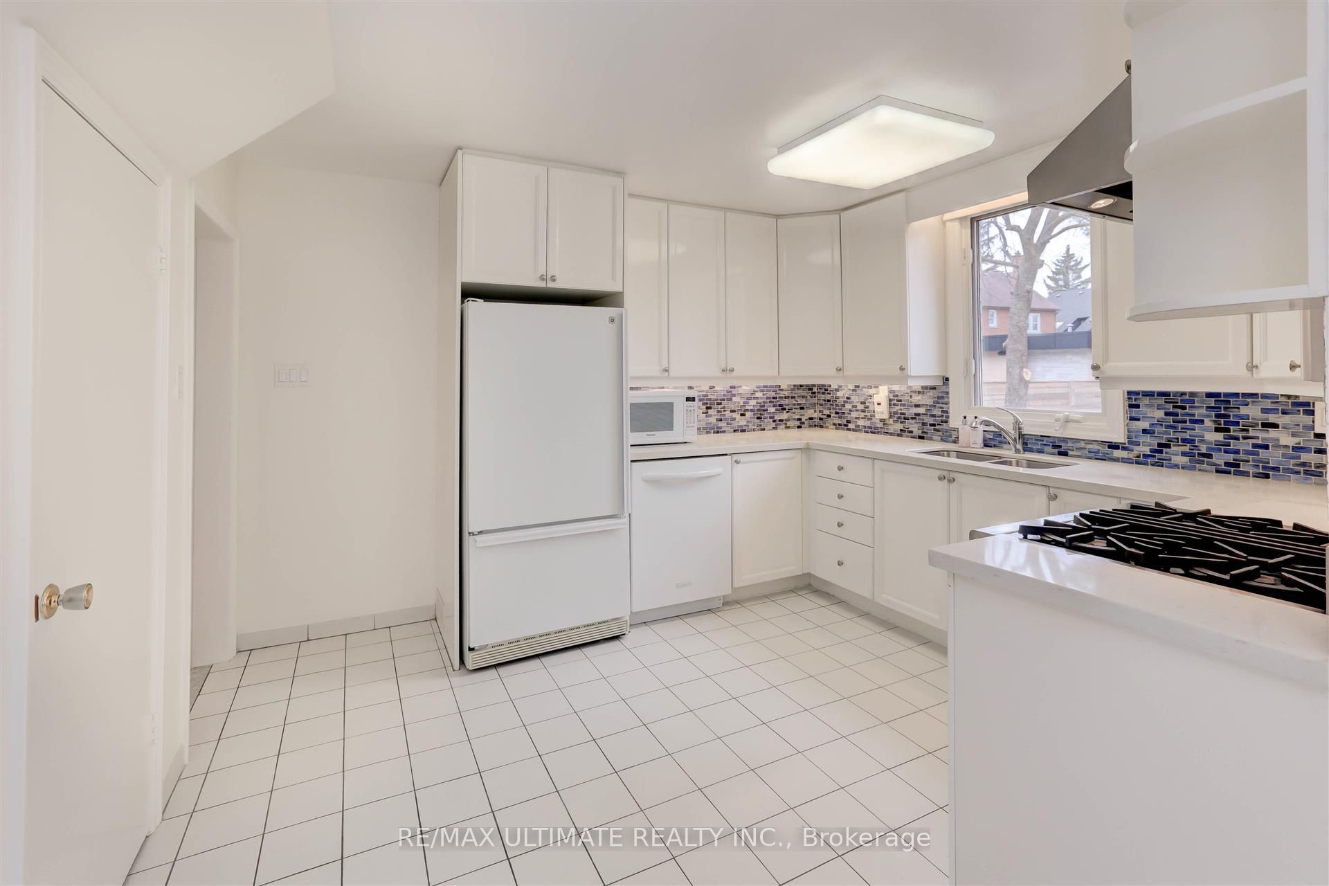 12 Tregellis Road Property Photo 13