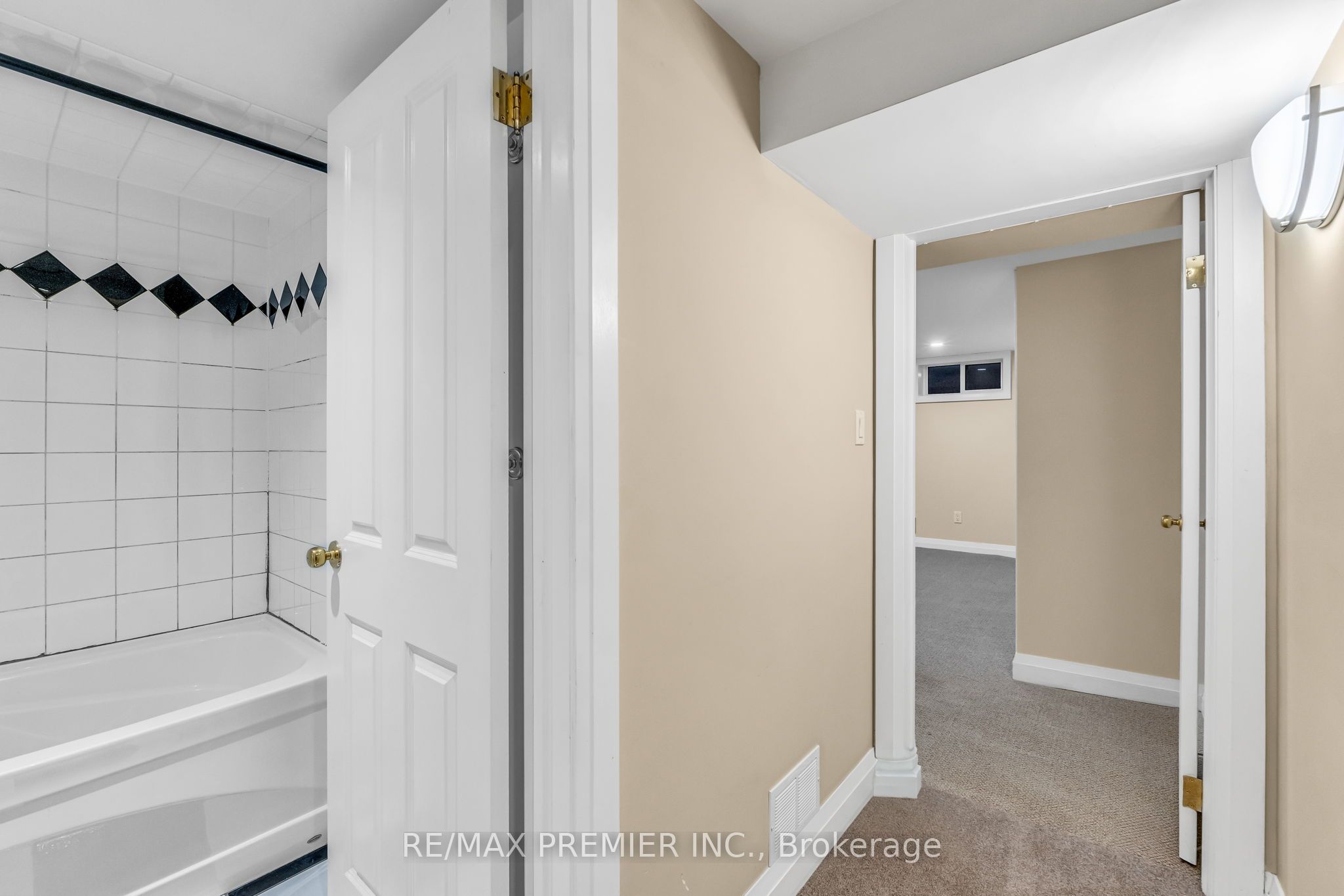 5 Killarney Road Lower Level Property Photo 9