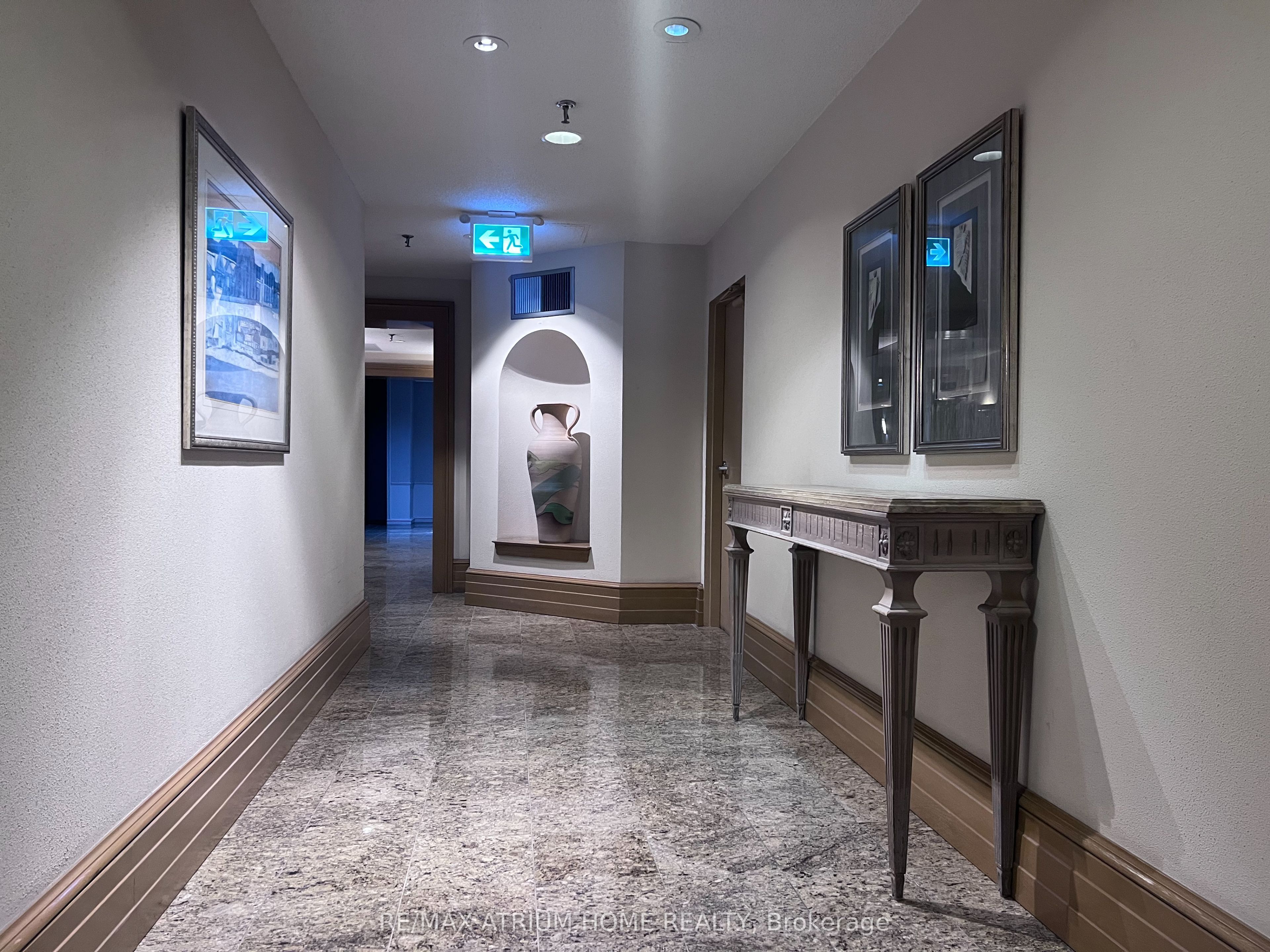 5 Kenneth Avenue 1406 Property Photo 7