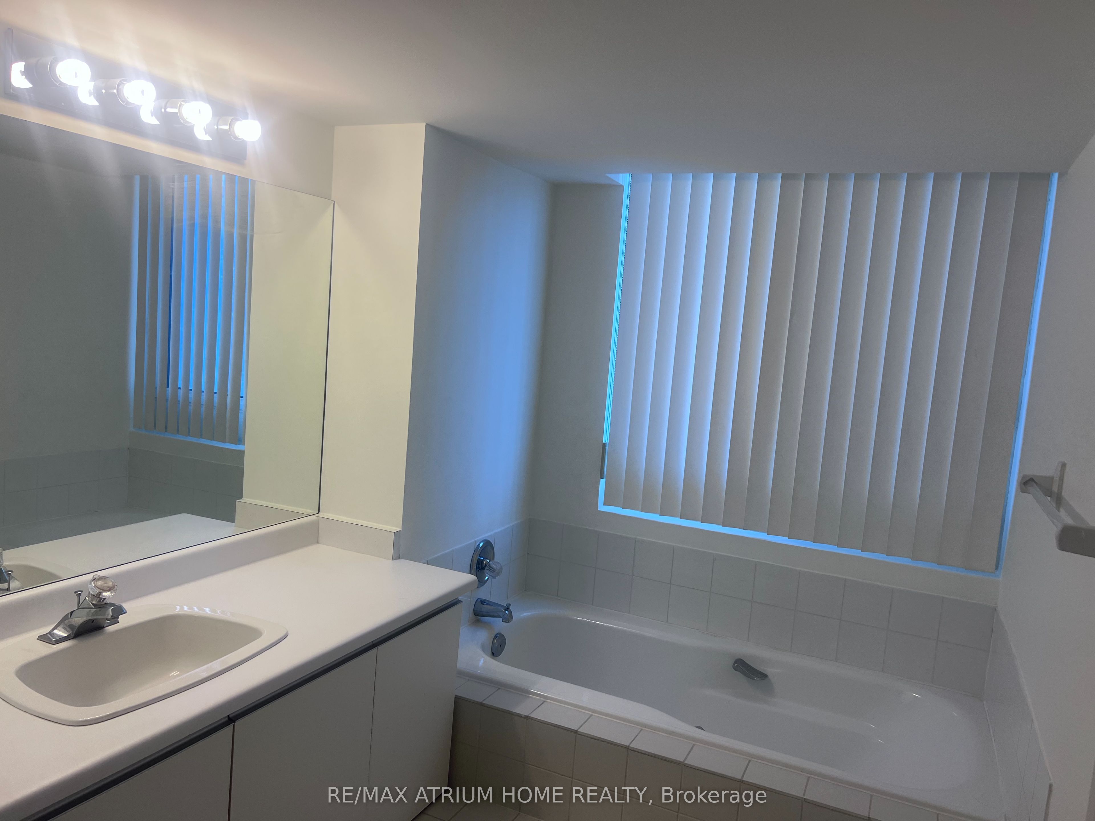 5 Kenneth Avenue 1406 Property Photo 12