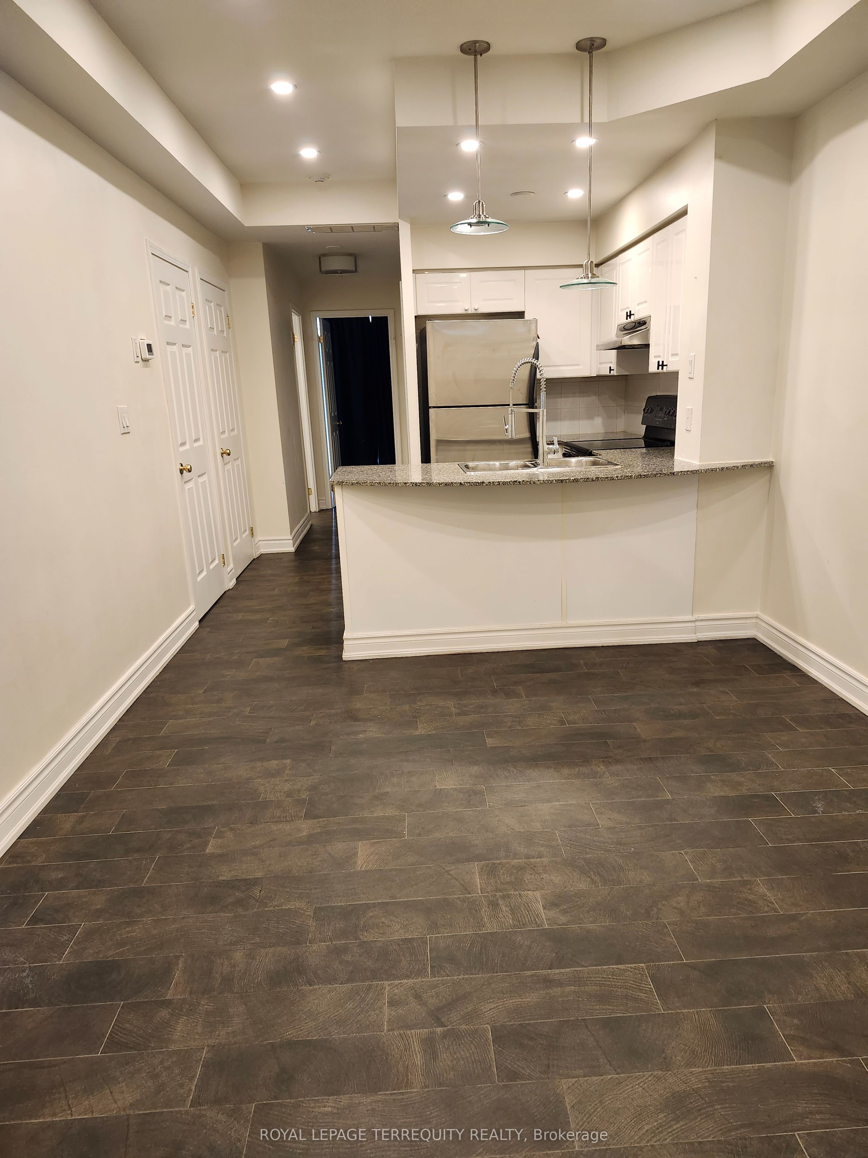 30 Stadium Road 252 Property Photo 3