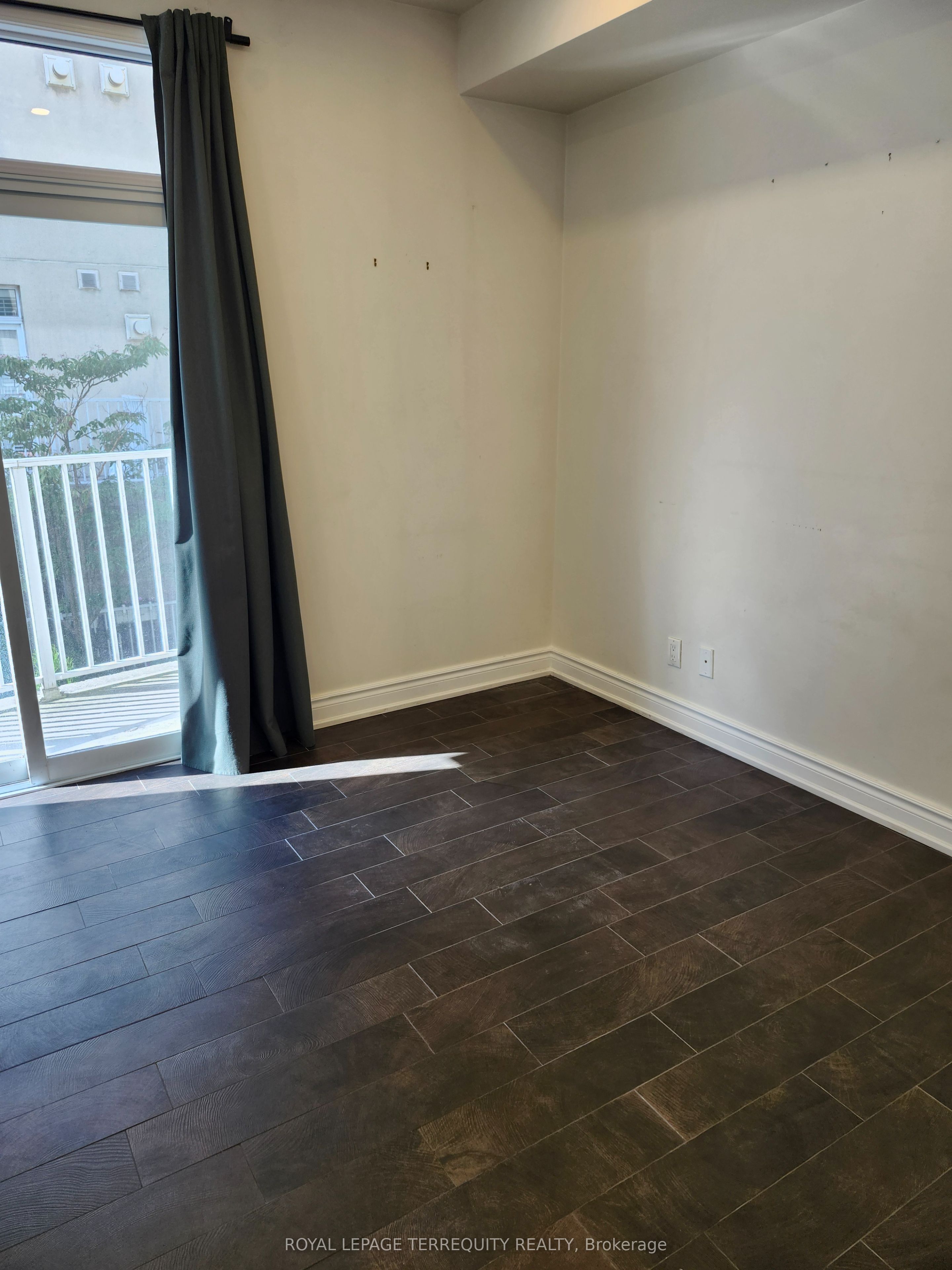 30 Stadium Road 252 Property Photo 7