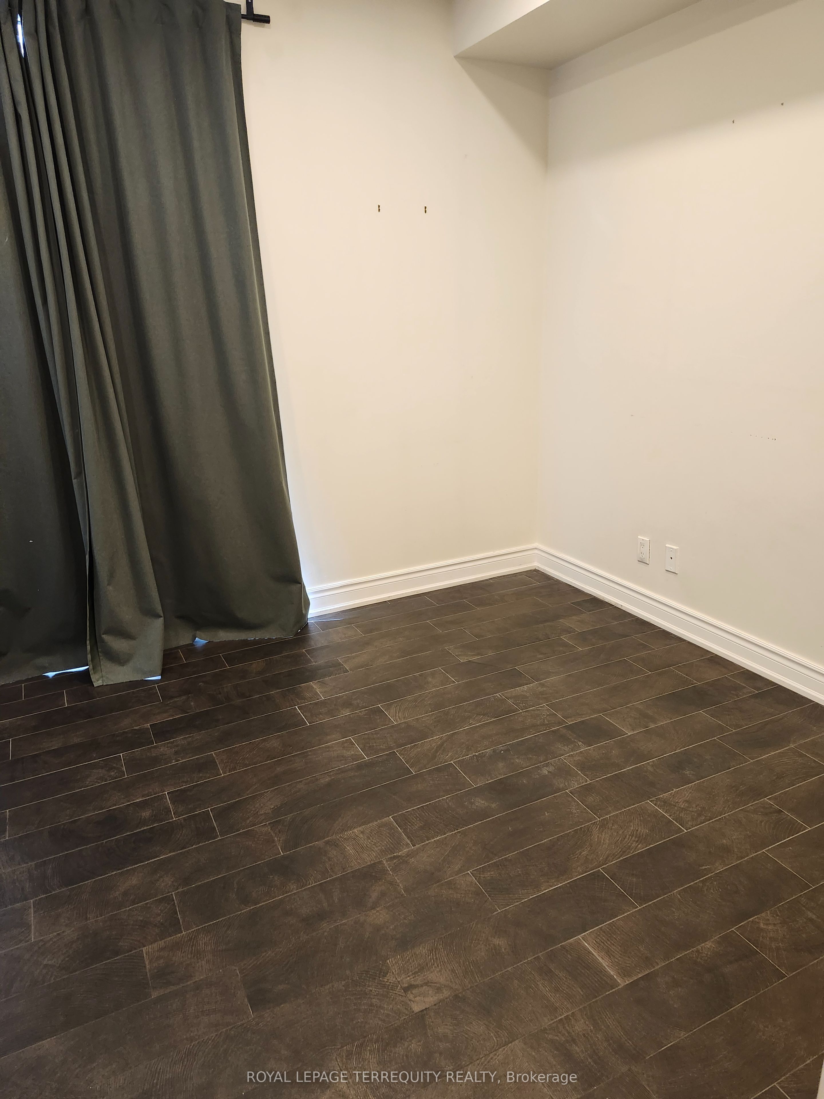 30 Stadium Road 252 Property Photo 10