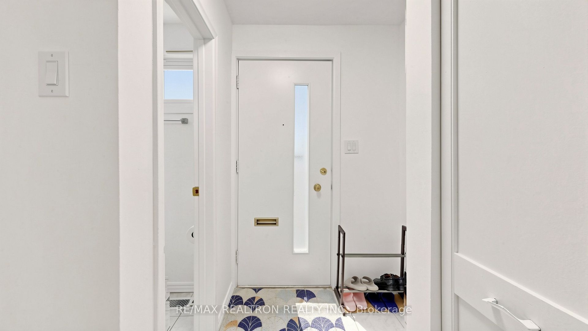 10 Esterbrooke Avenue 59 Property Photo 3