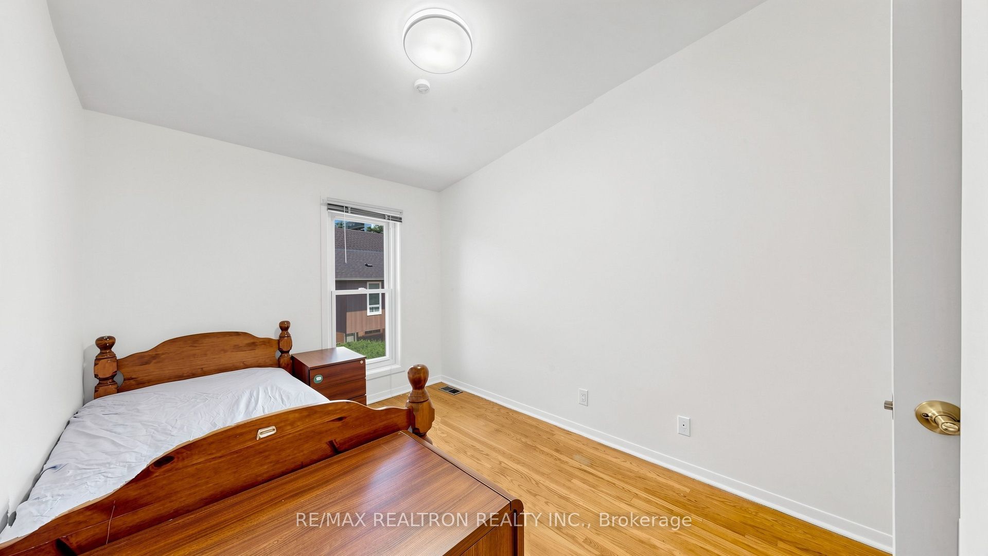 10 Esterbrooke Avenue 59 Property Photo 27