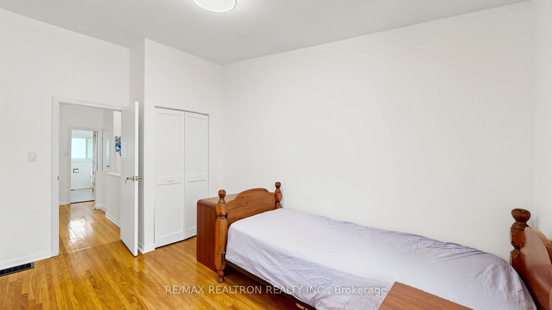 10 Esterbrooke Avenue 59 Property Photo 29