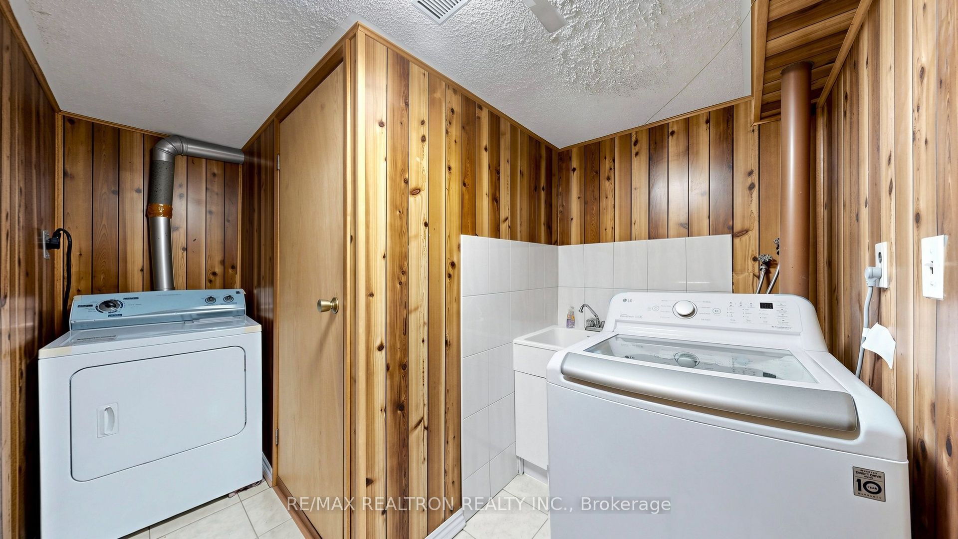 10 Esterbrooke Avenue 59 Property Photo 30
