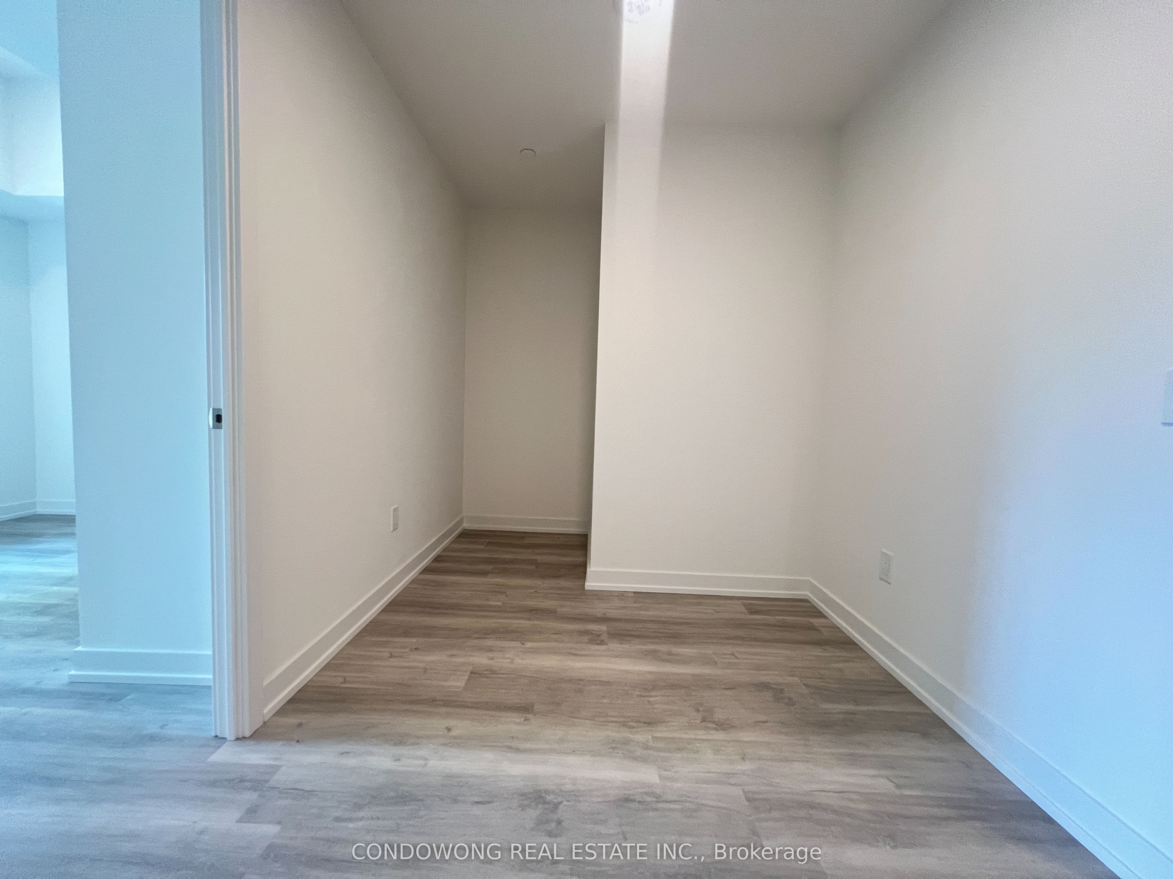 28 Eastern Avenue Th110 Property Photo 12