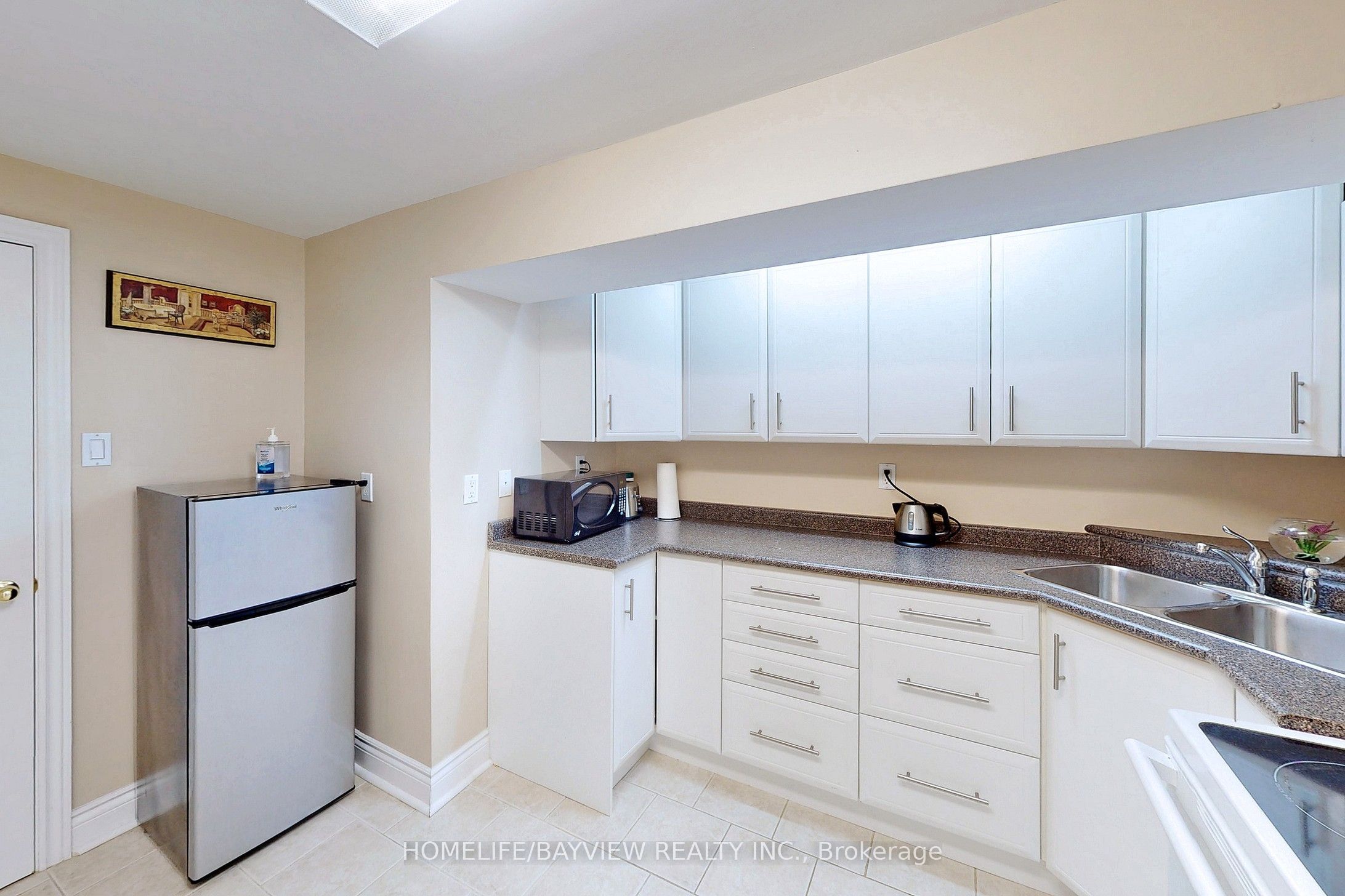 39 Shenstone(basement) Road Property Photo 17