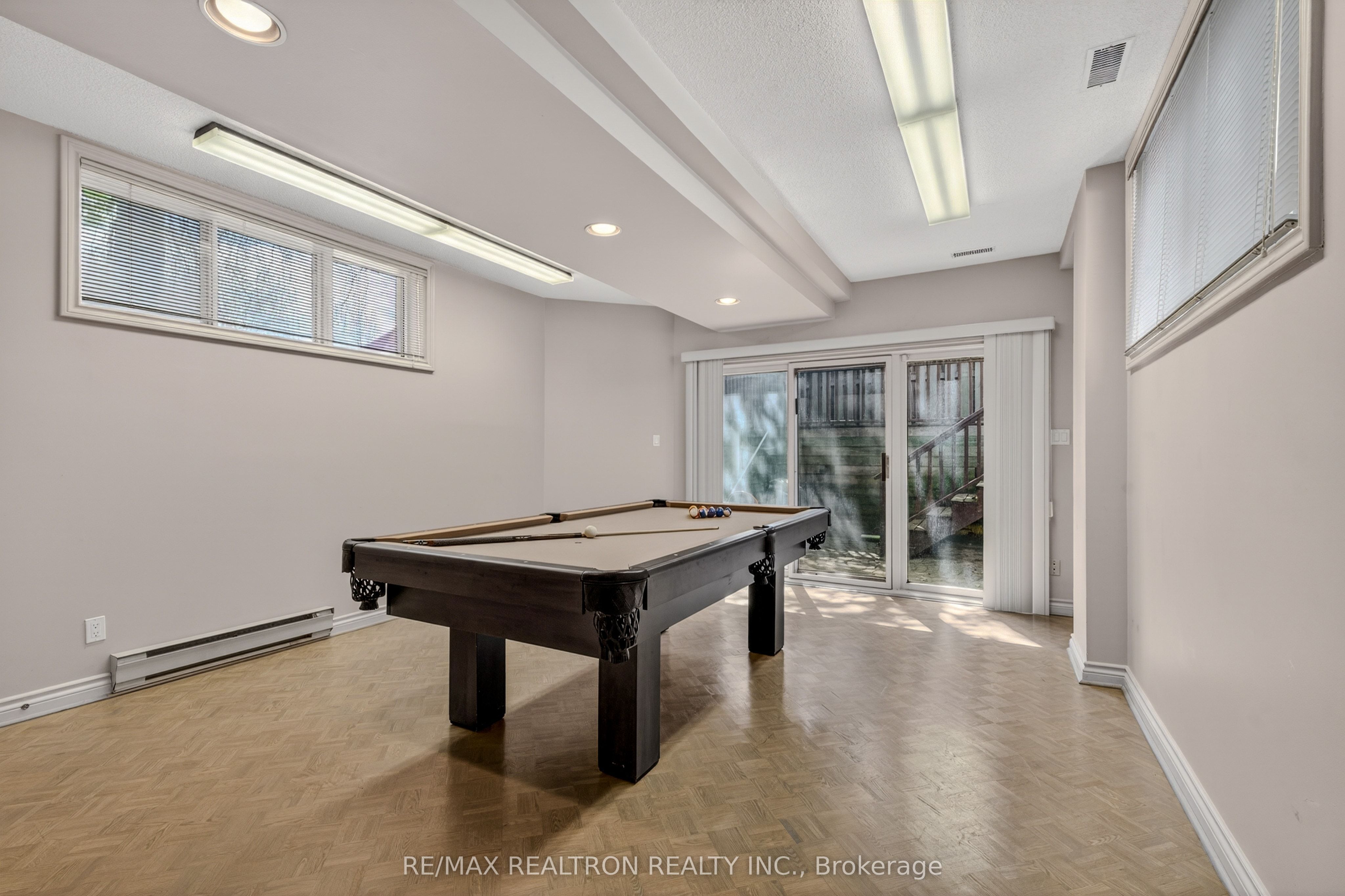 15 Sunforest Court Property Photo 35