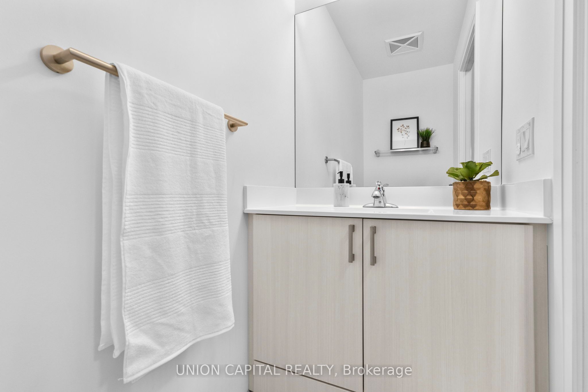 50 Ann O'reilly Road 310 Property Photo 7