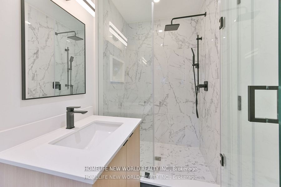 995 Dufferin Street Laneway Property Photo 19