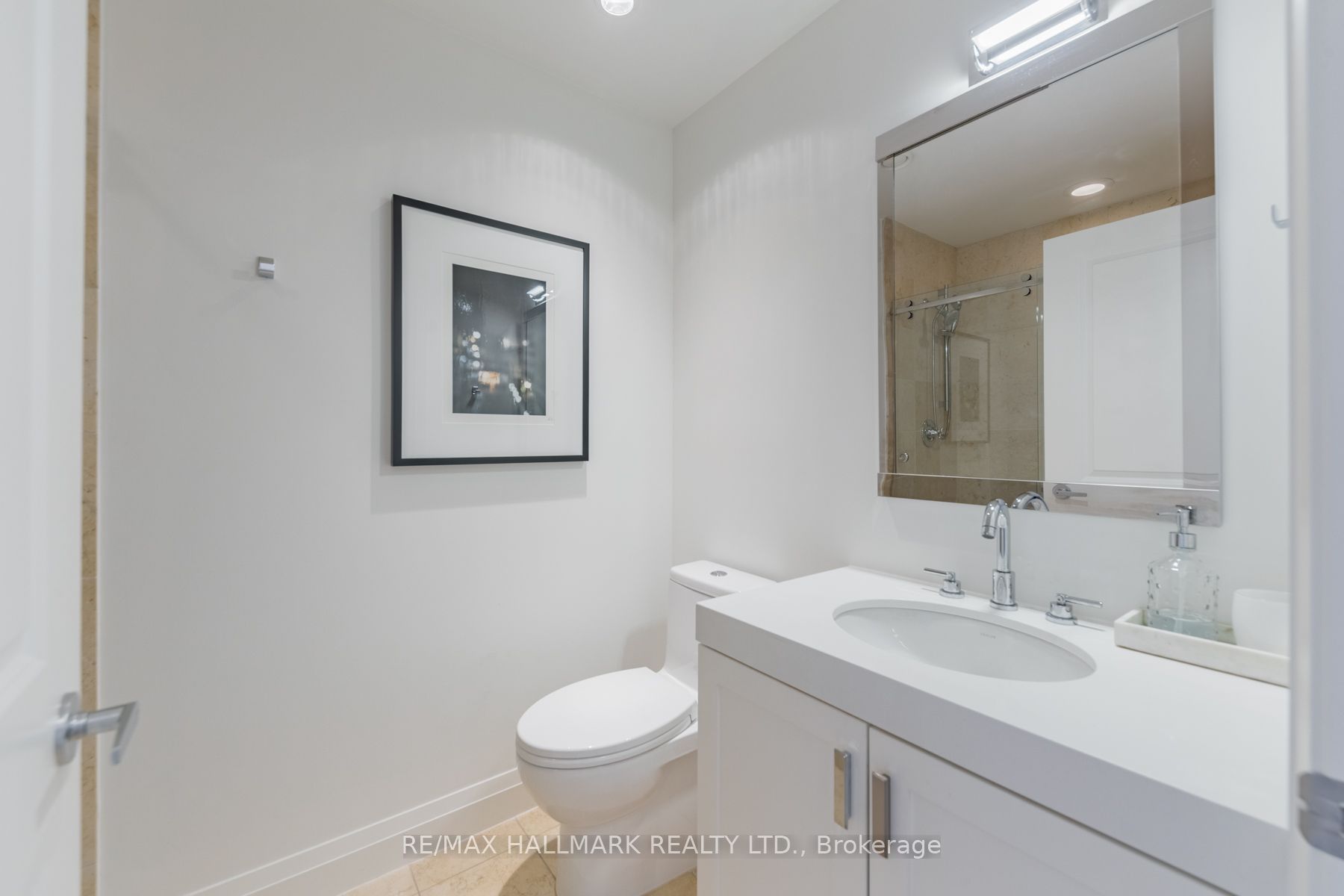 20 Scrivener Square 502 Property Photo 16