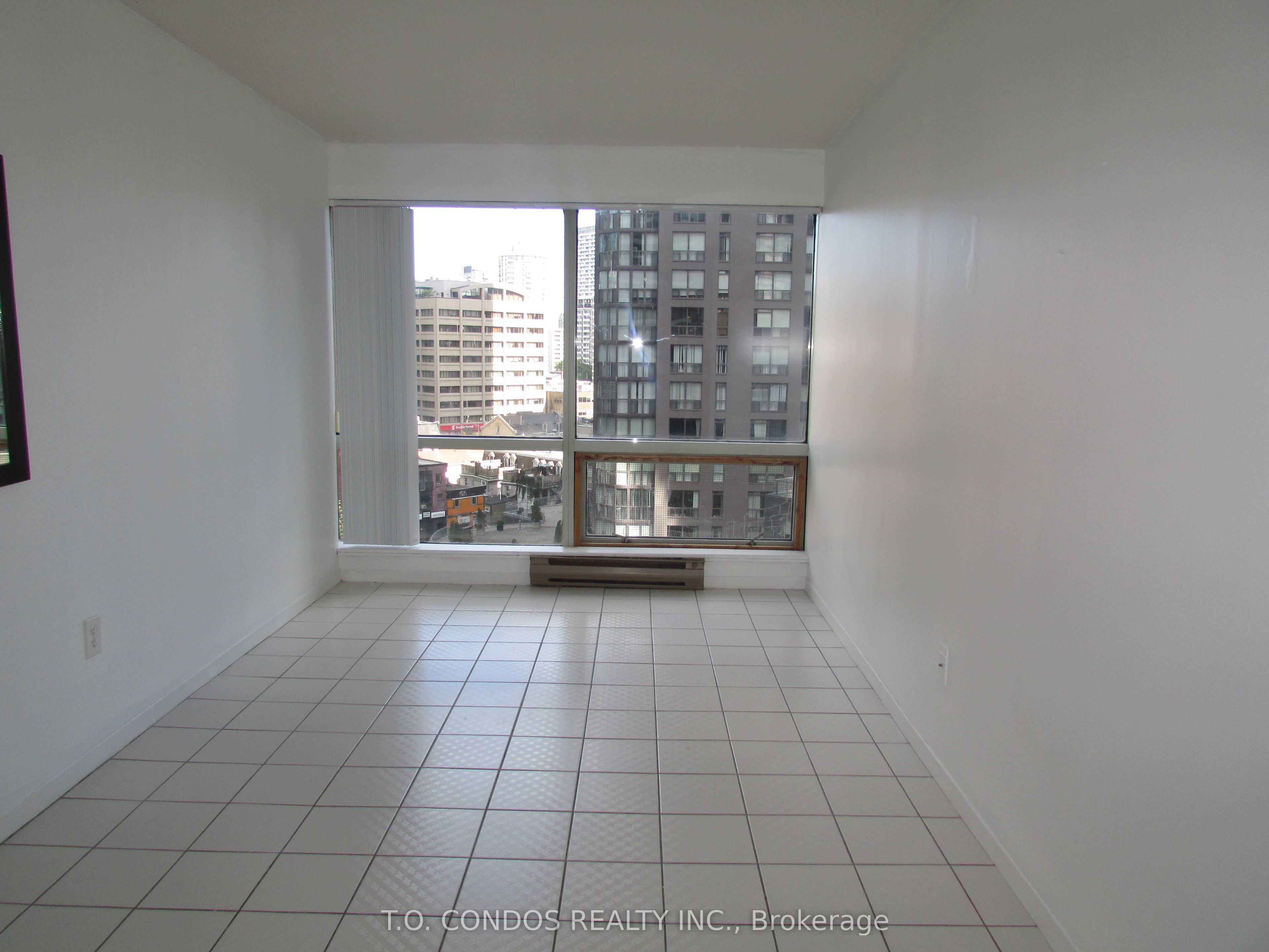 1001 Bay Street 809 Property Photo 8
