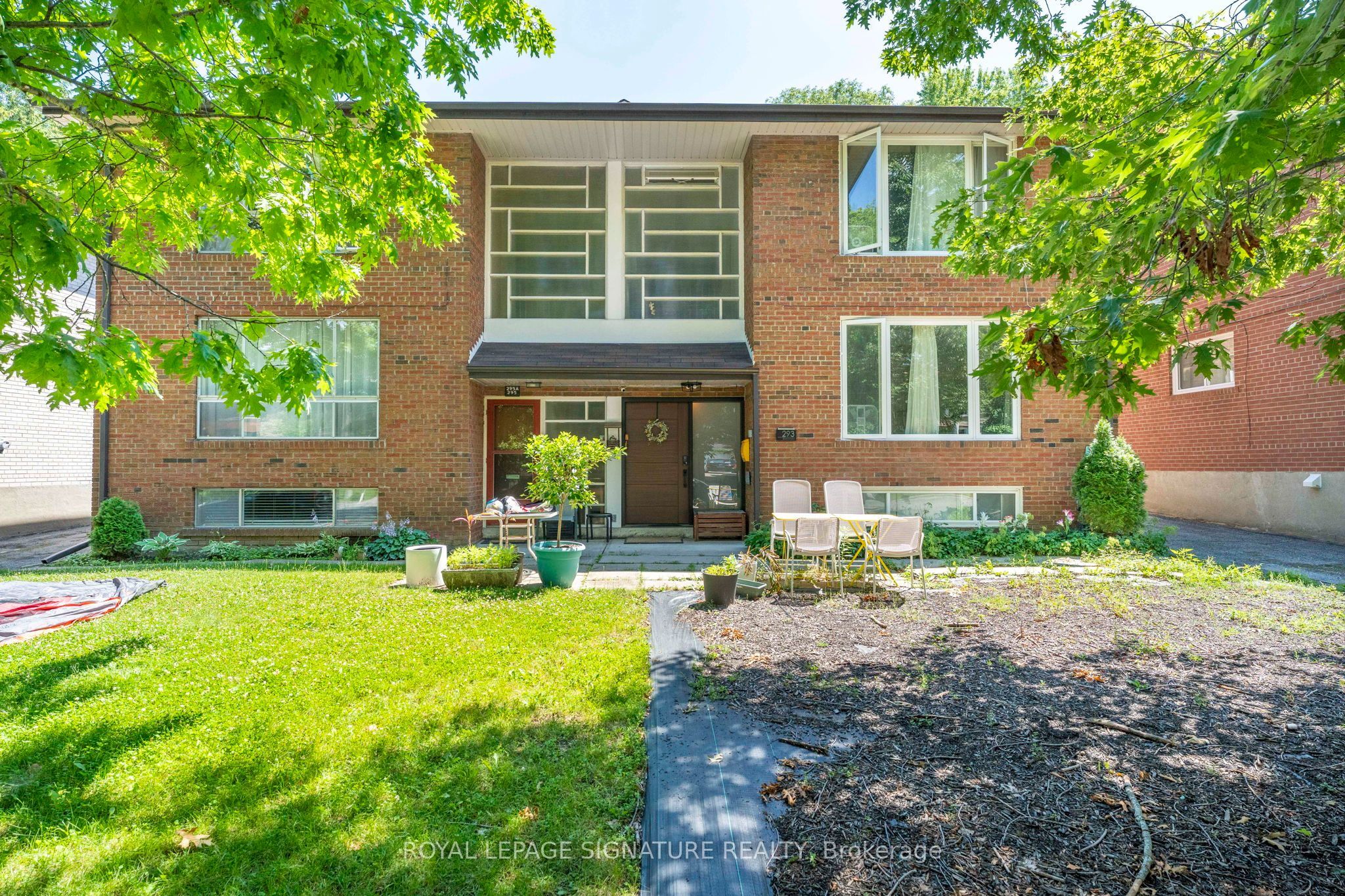 293 Glenforest Road Main Property Photo 1