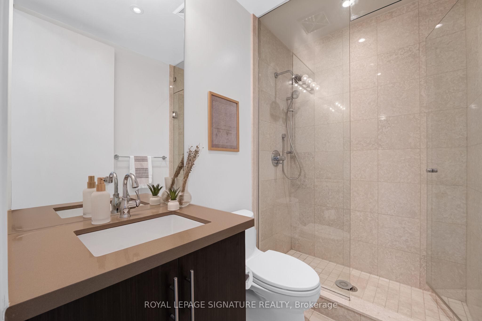 39 Queens Quay E 337 Property Photo 21