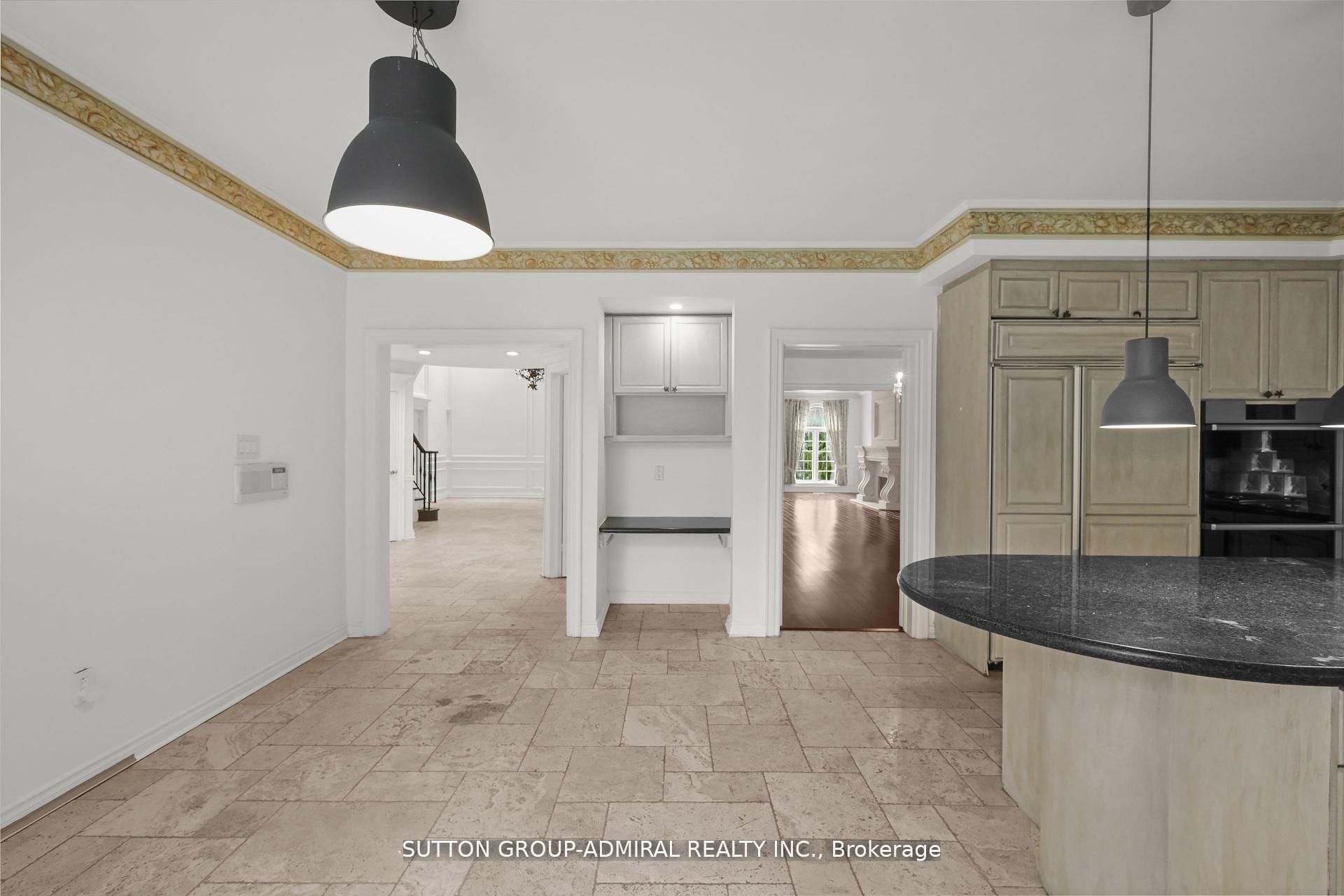 48 Berkindale Drive Property Photo 7