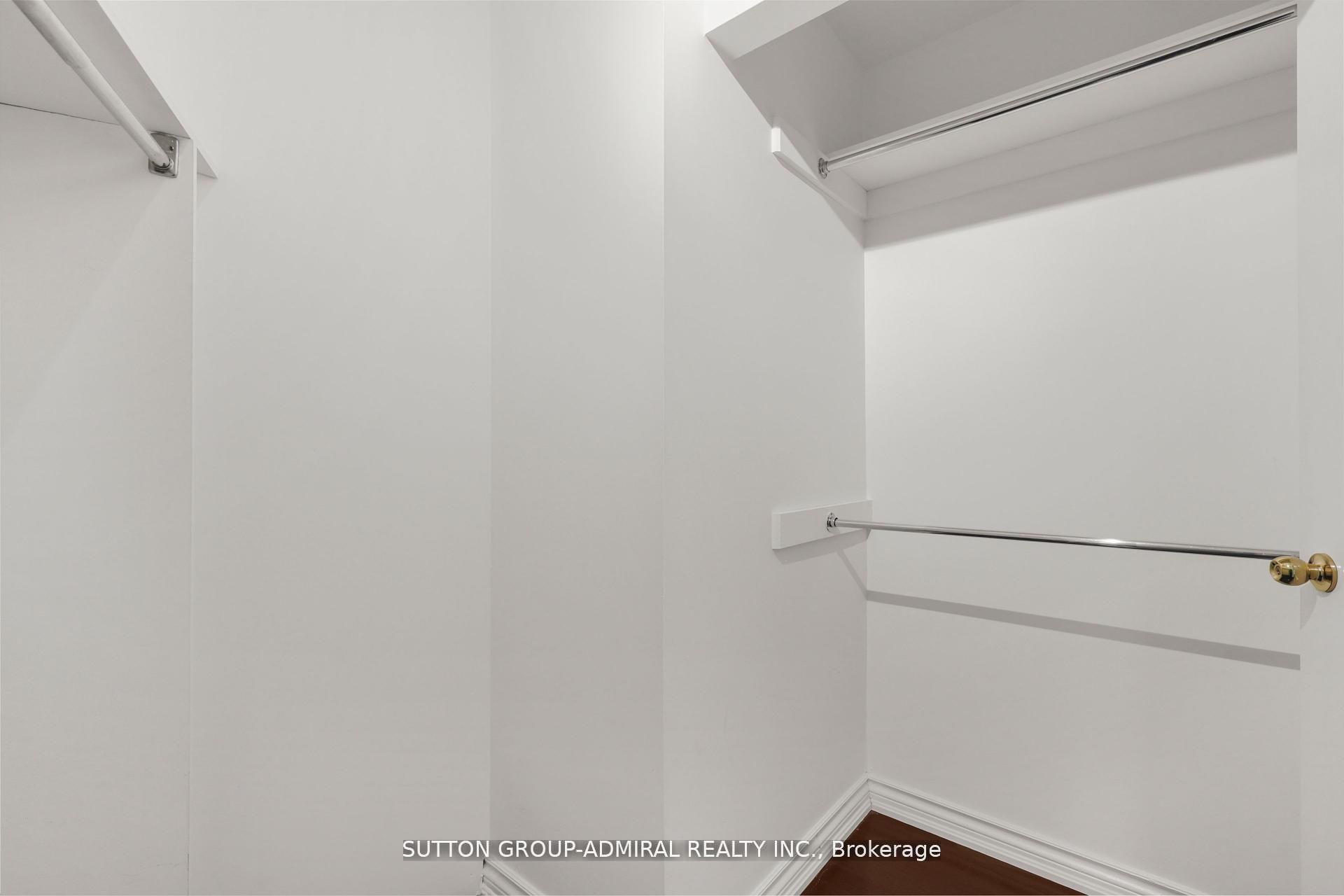 48 Berkindale Drive Property Photo 11
