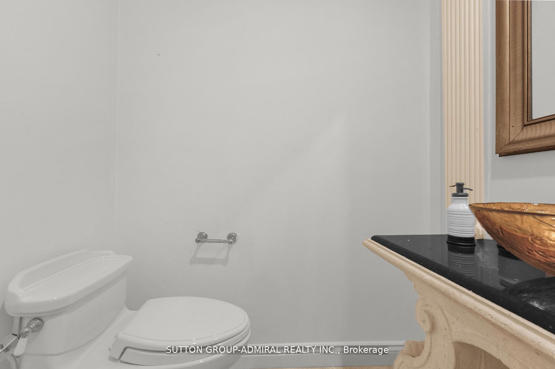 48 Berkindale Drive Property Photo 15
