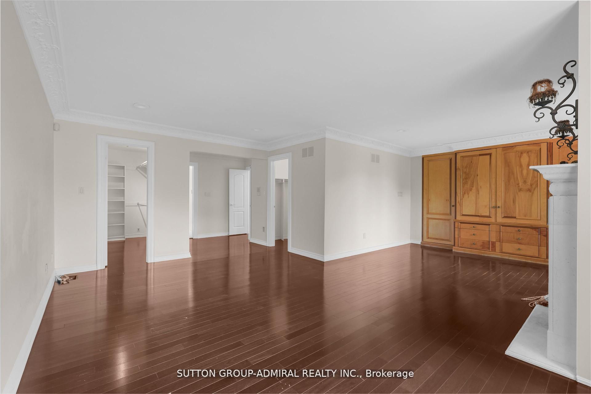 48 Berkindale Drive Property Photo 18