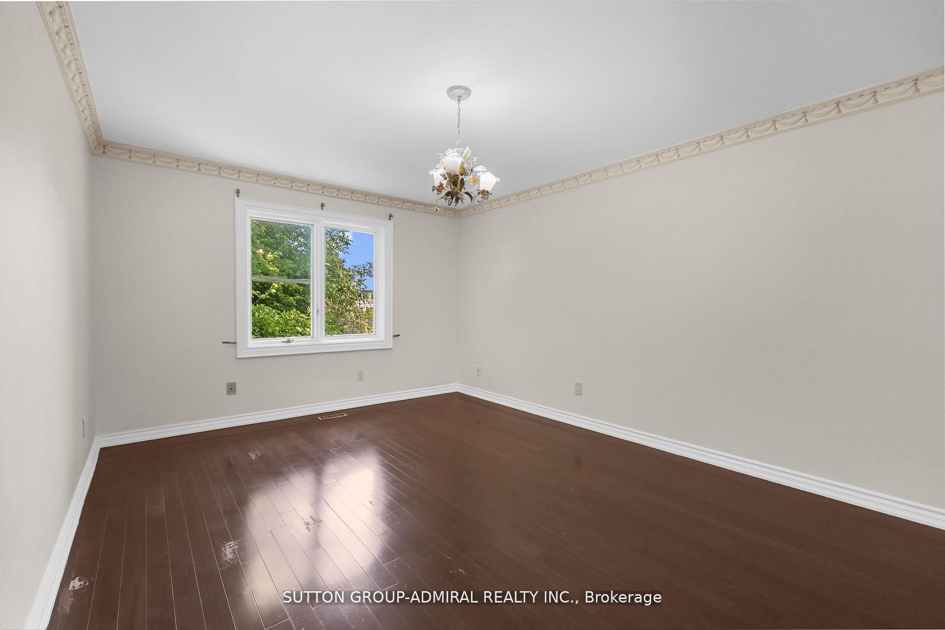 48 Berkindale Drive Property Photo 22