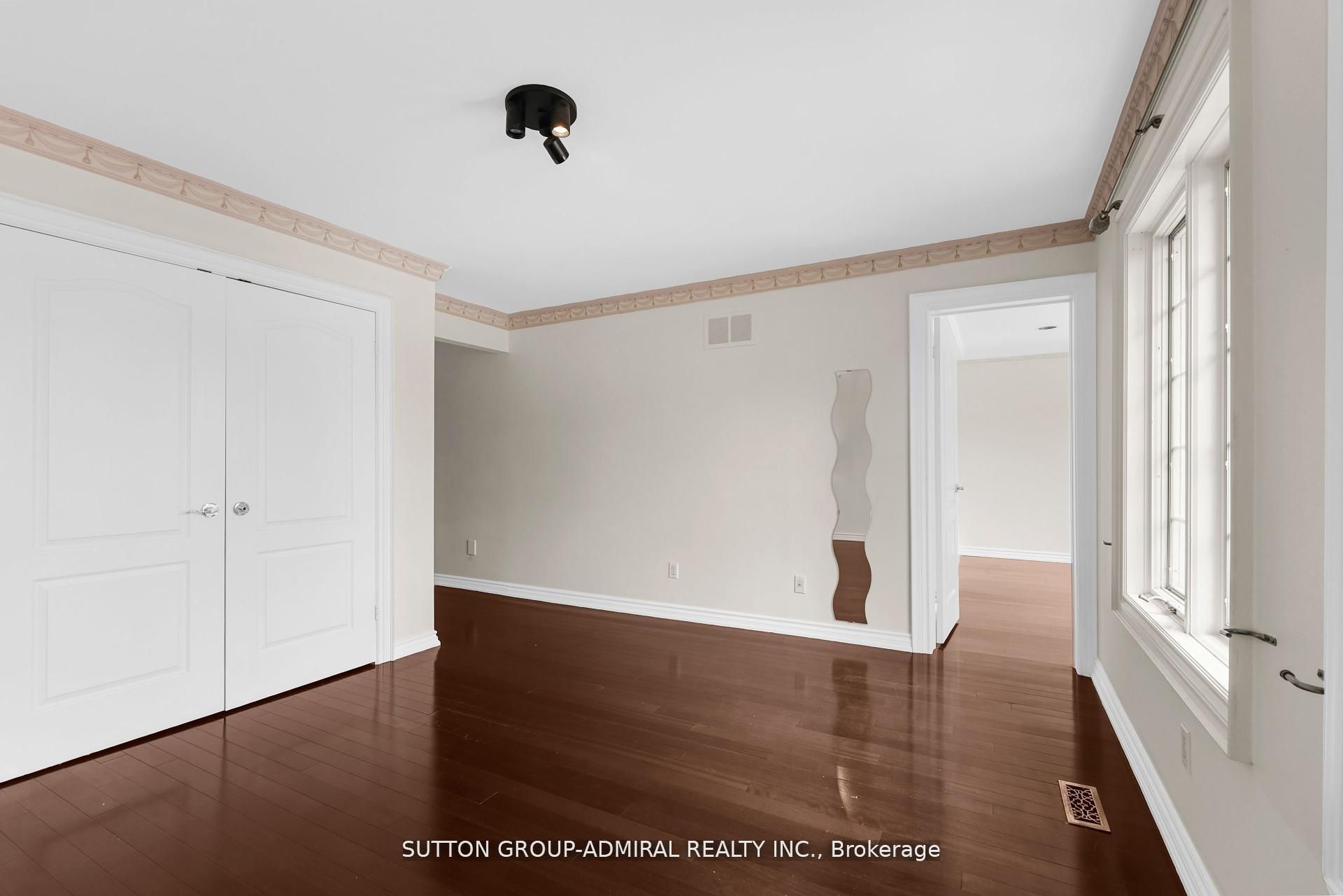 48 Berkindale Drive Property Photo 29