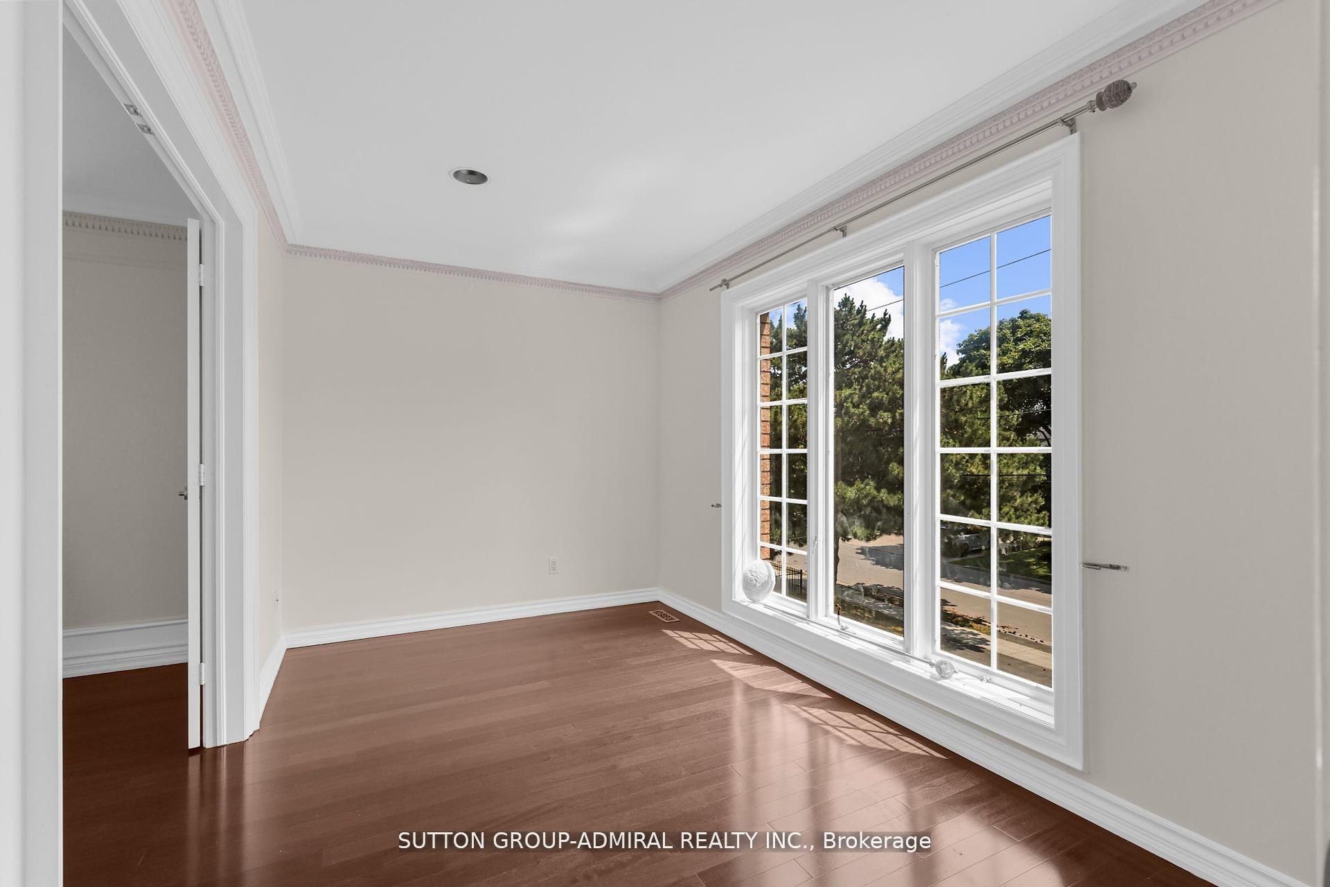48 Berkindale Drive Property Photo 30