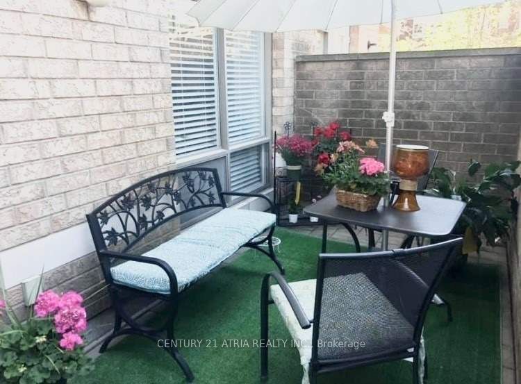 140 Bathurst Street 103 Property Photo 9