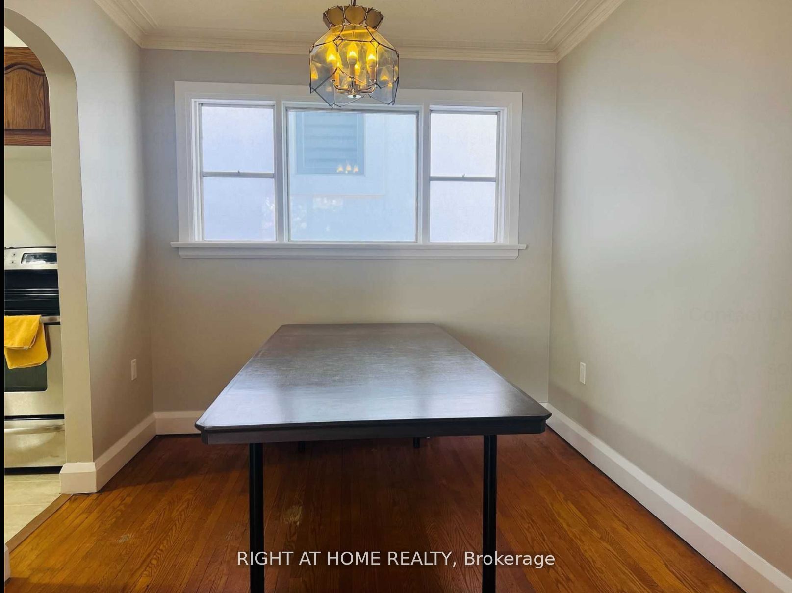 201 Codsell Avenue Property Photo 7