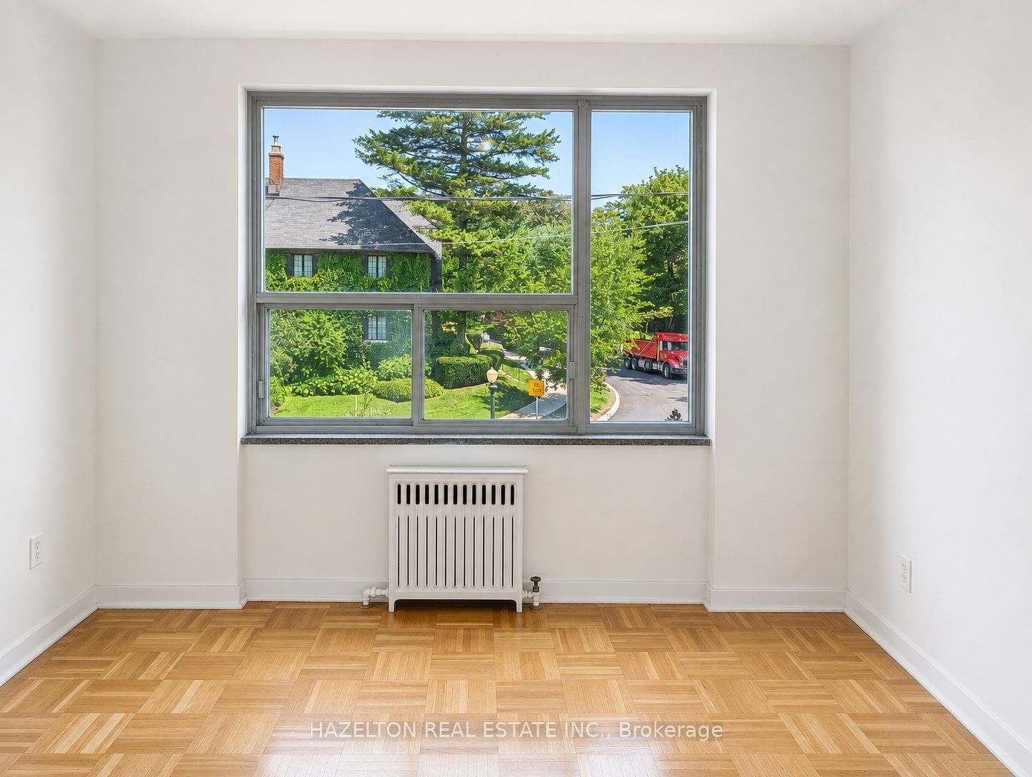 4 Sherbourne Street N 302 Property Photo 10